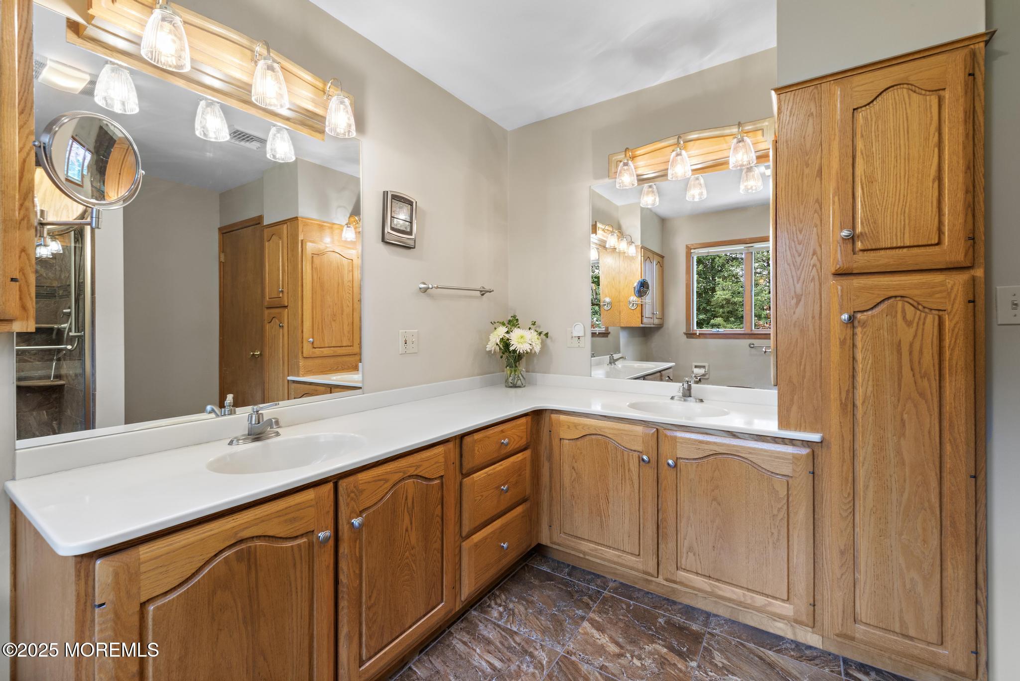 18 Mulberry Lane