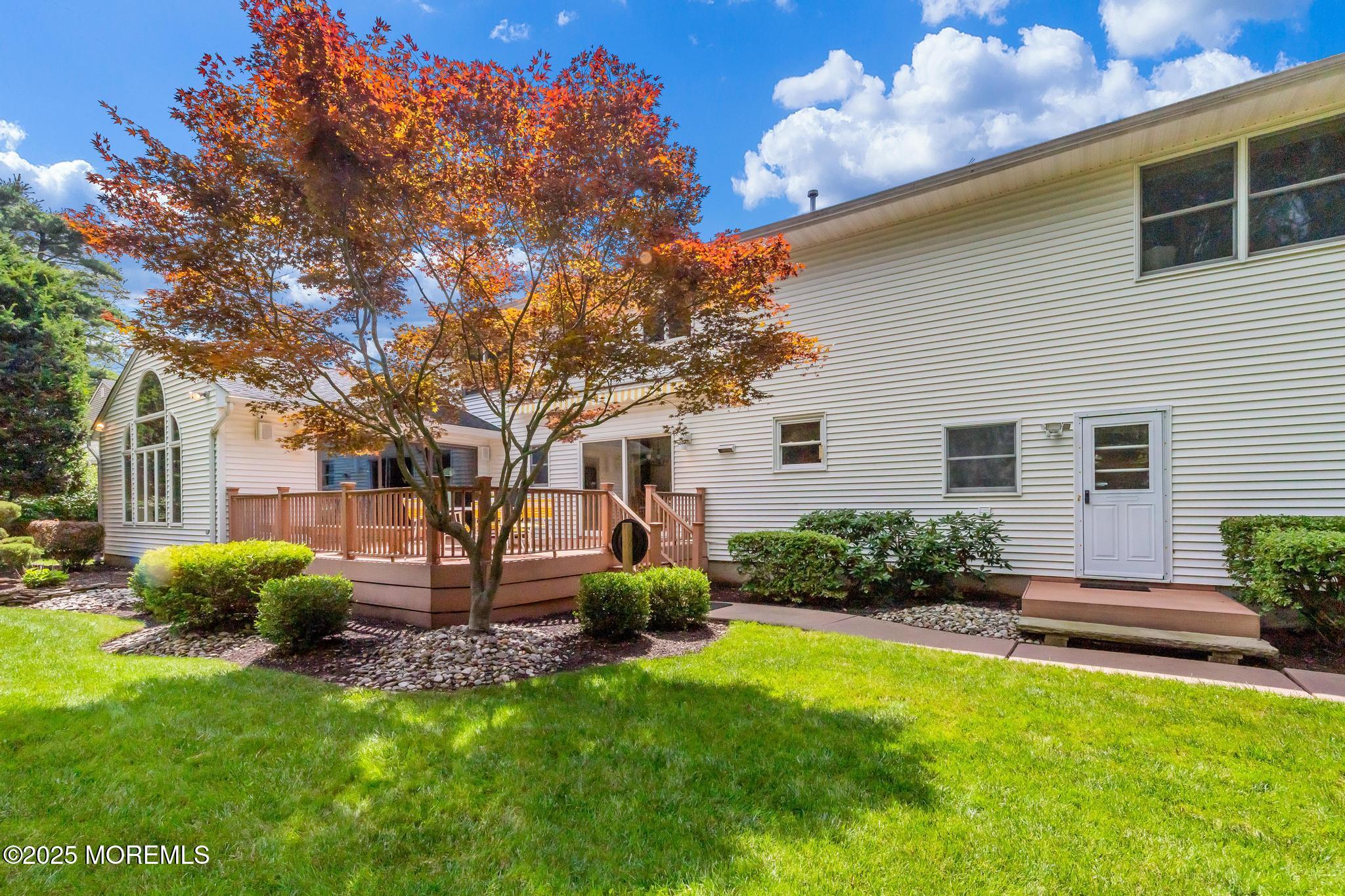 18 Mulberry Lane