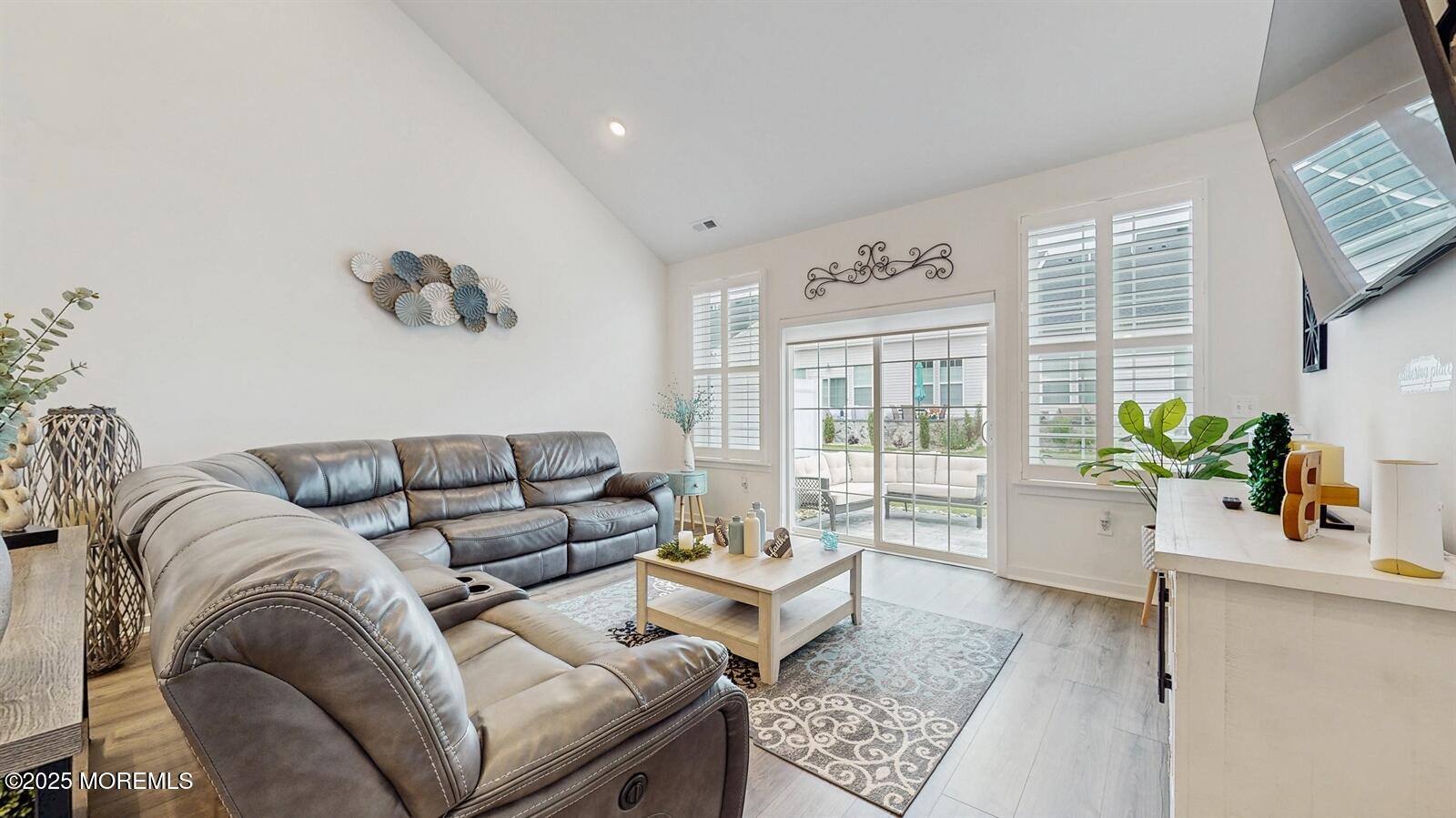 22 Gulfstream Road
