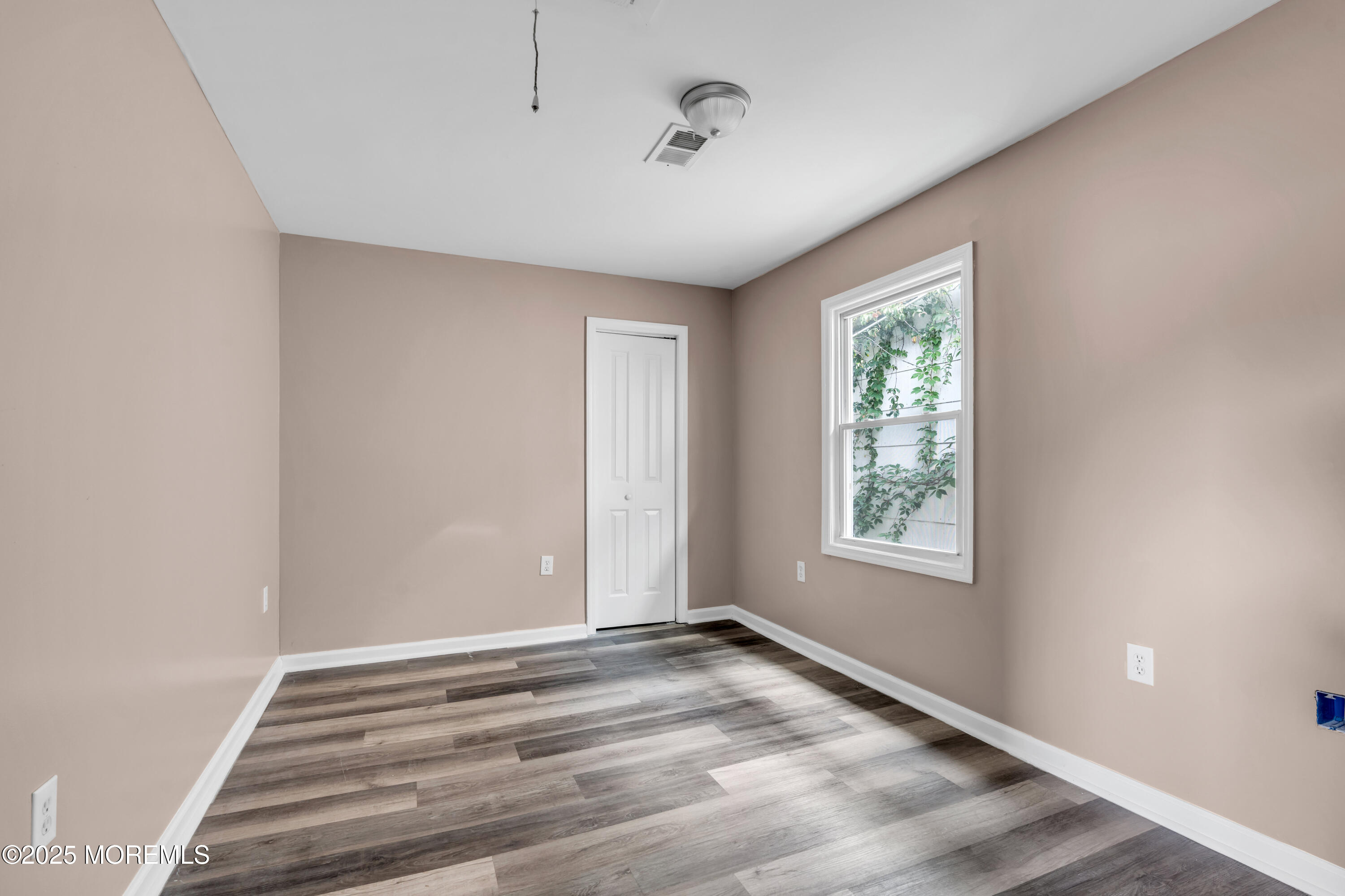 143 Center Avenue