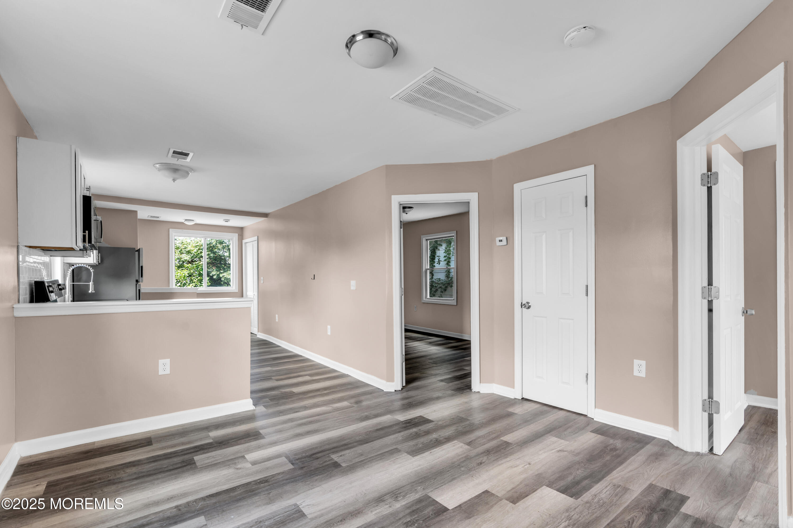 143 Center Avenue