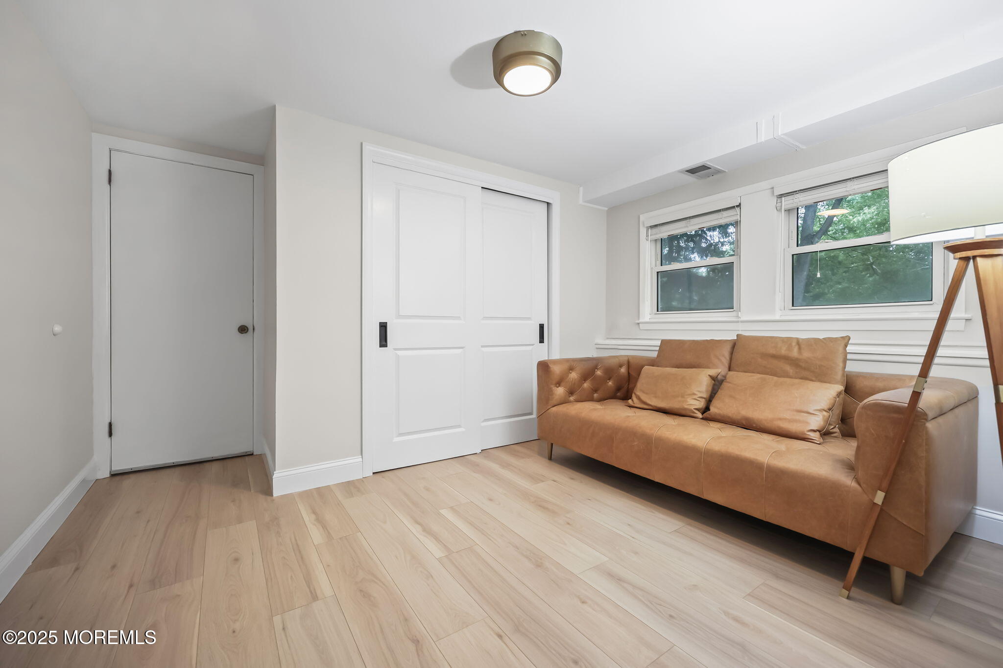 13 Woodland Road