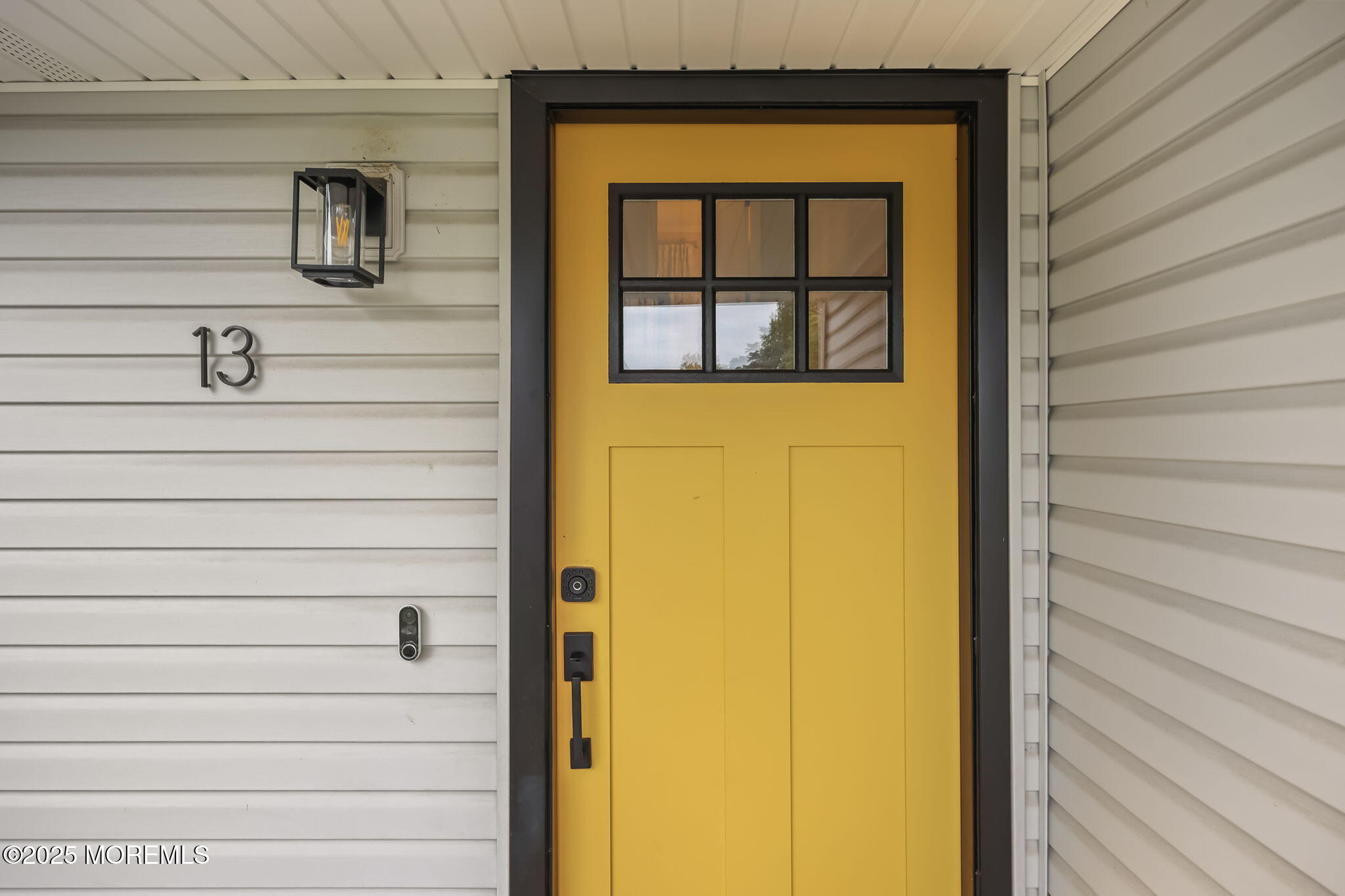 13 Woodland Road