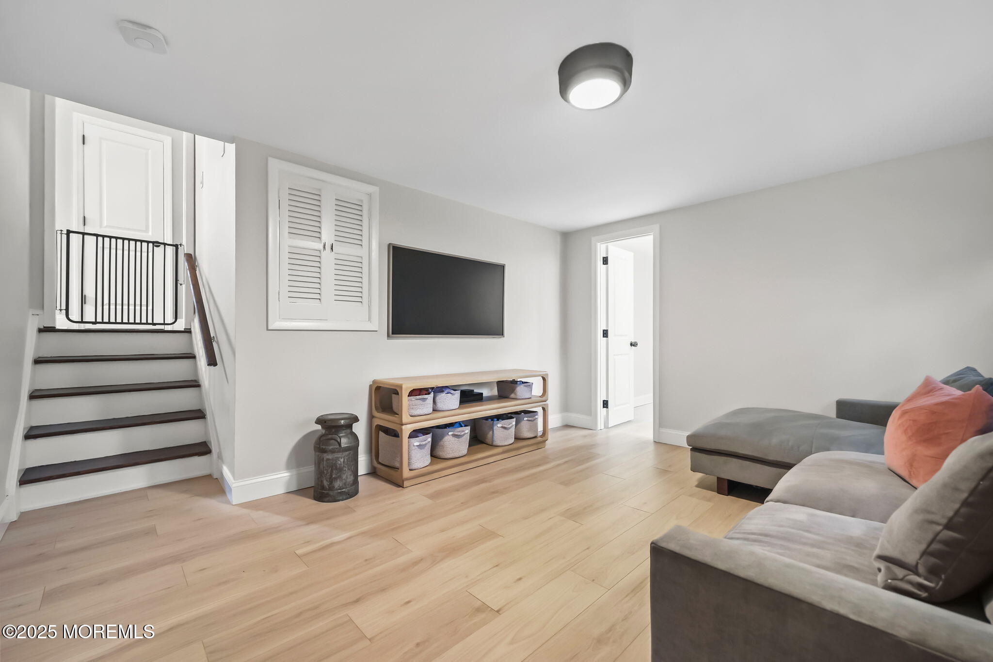 13 Woodland Road