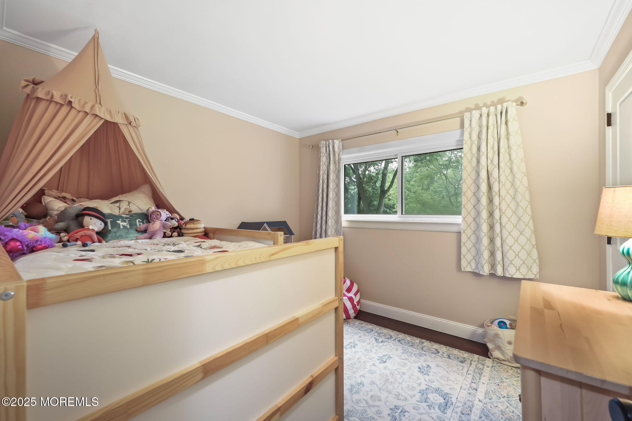 13 Woodland Road