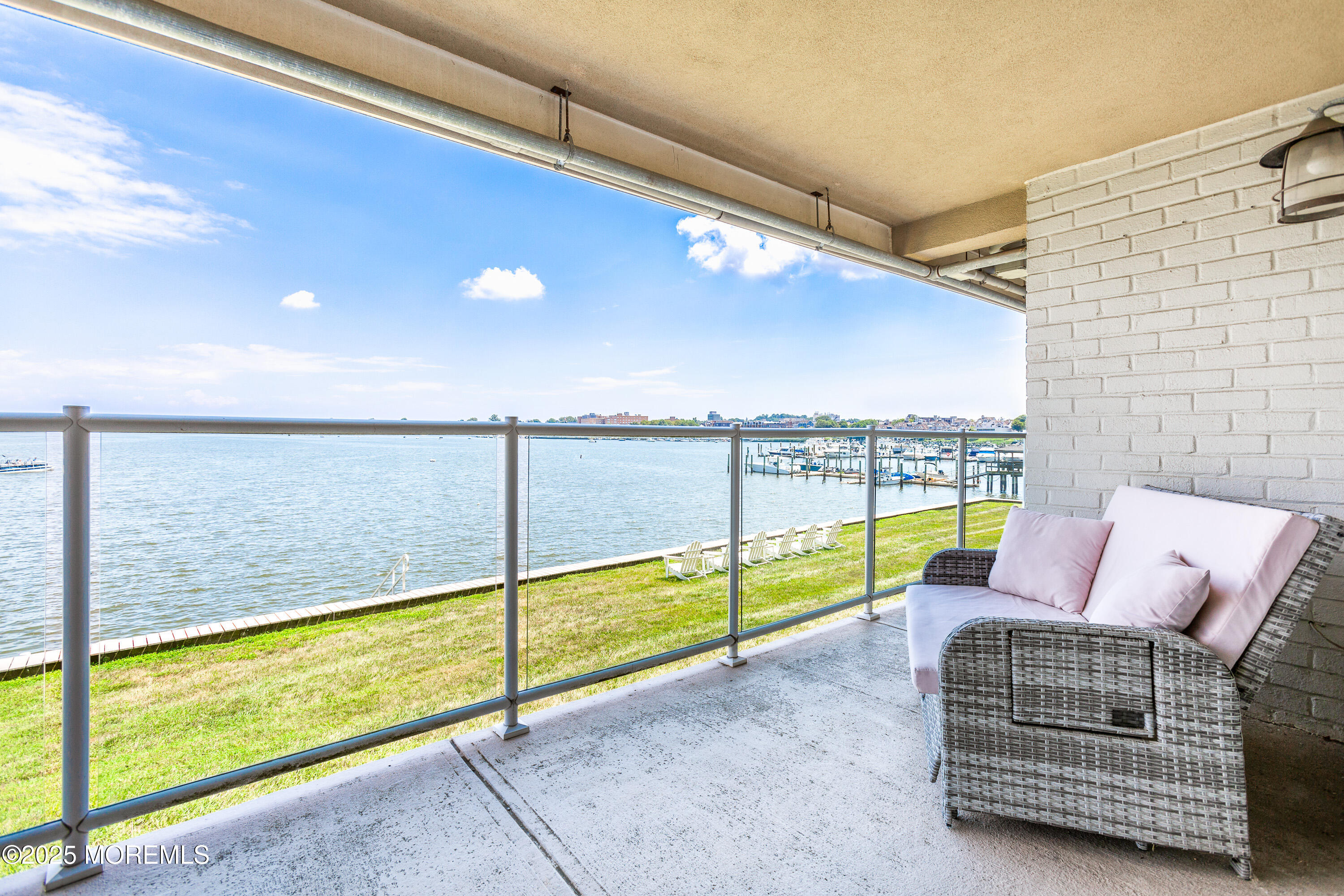 138 Bodman Place, 1