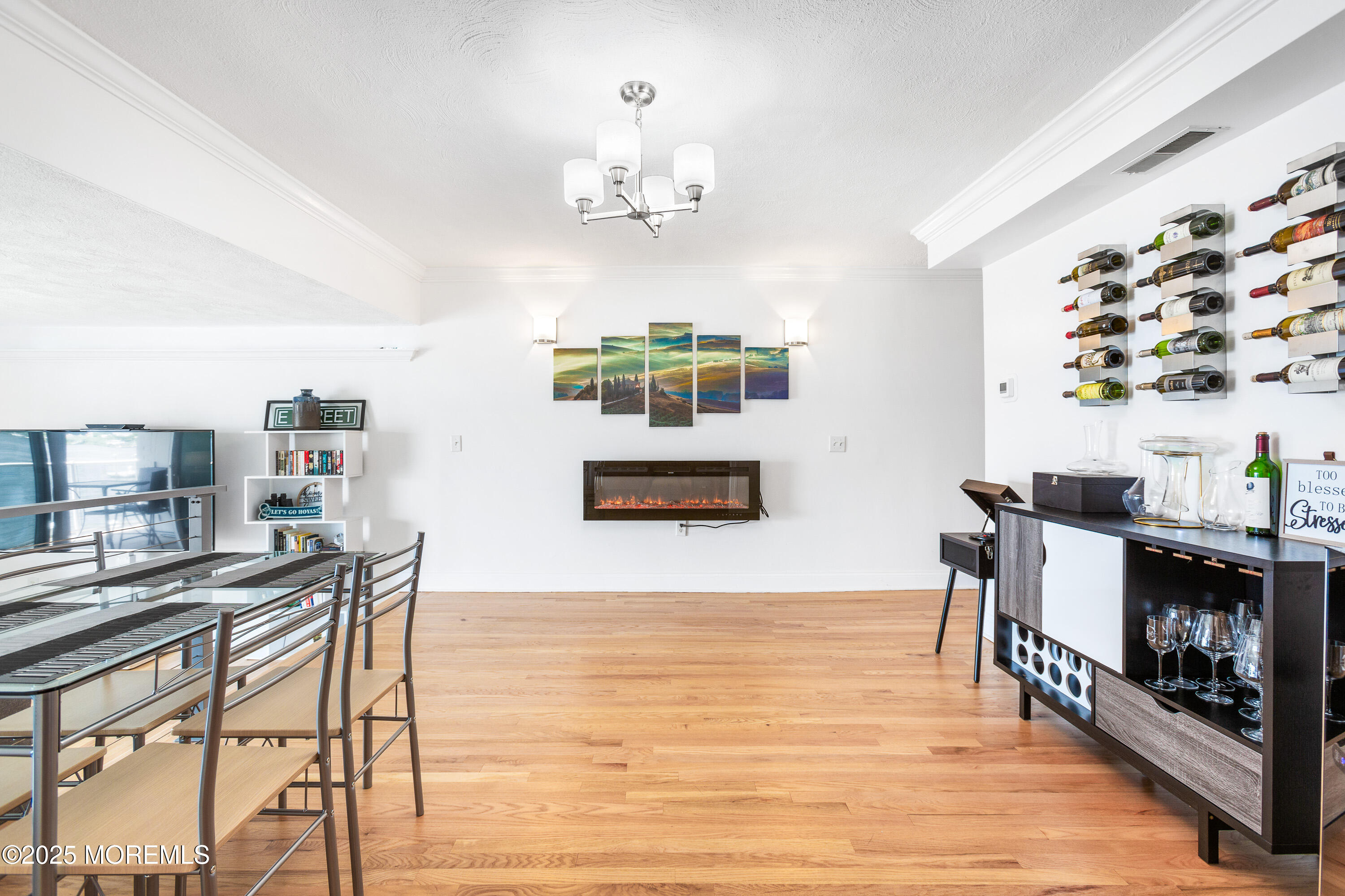 138 Bodman Place, 1