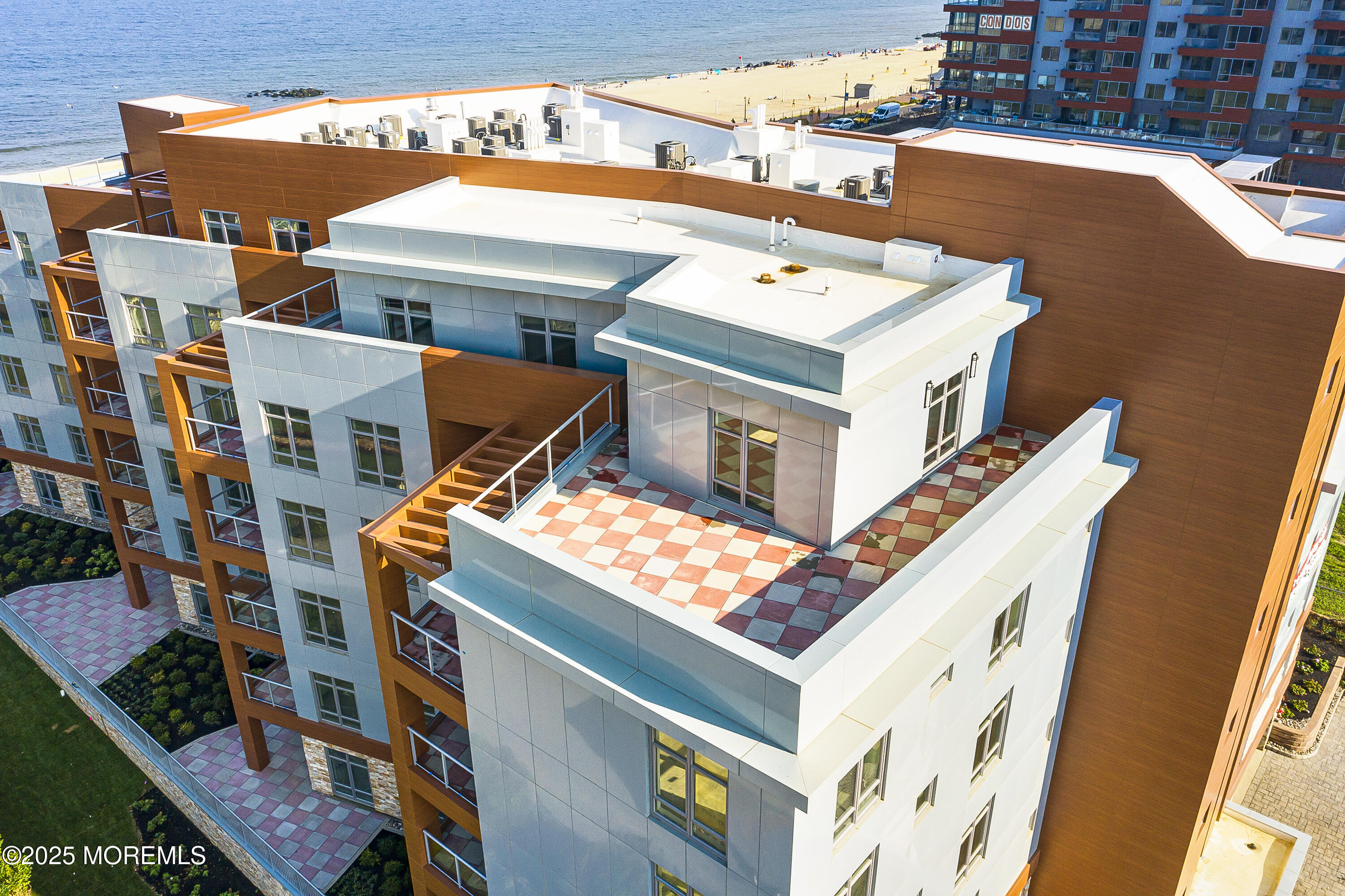 345 Ocean Boulevard, PH 602