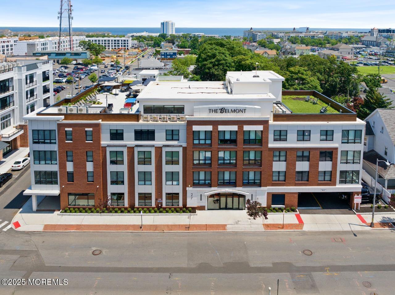 27 3rd Avenue