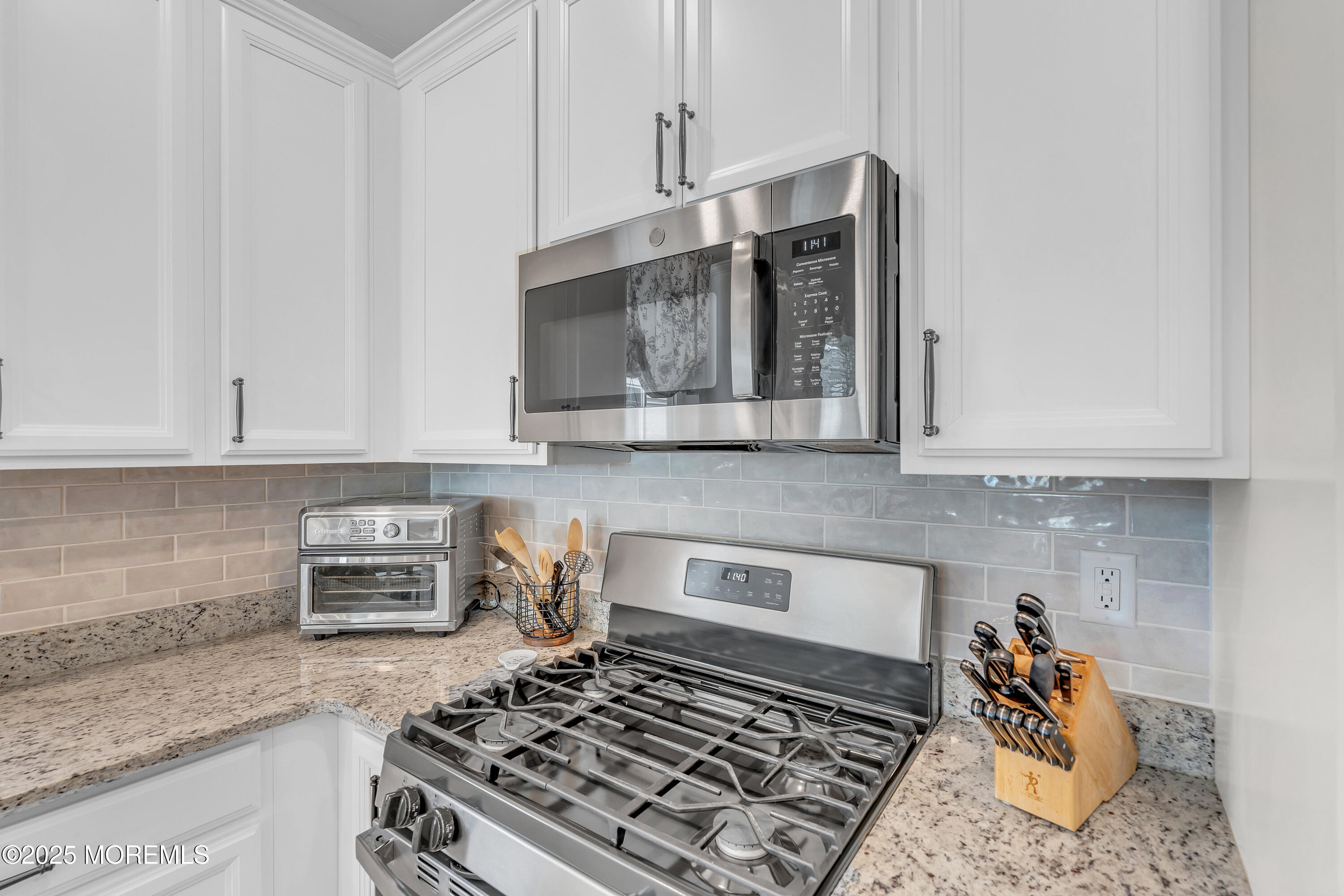 21 Gulfstream Road