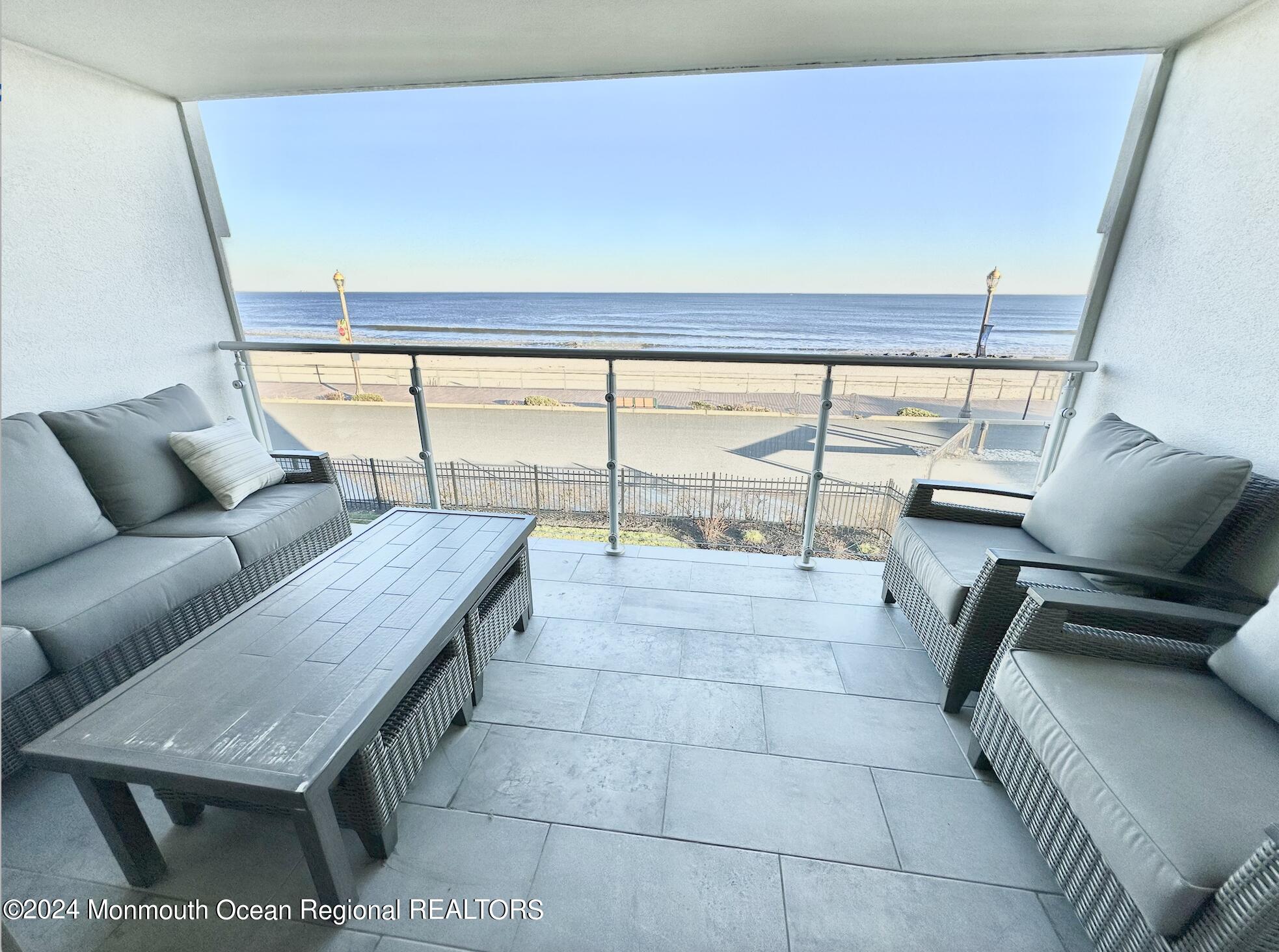 510 Ocean Avenue N, 10