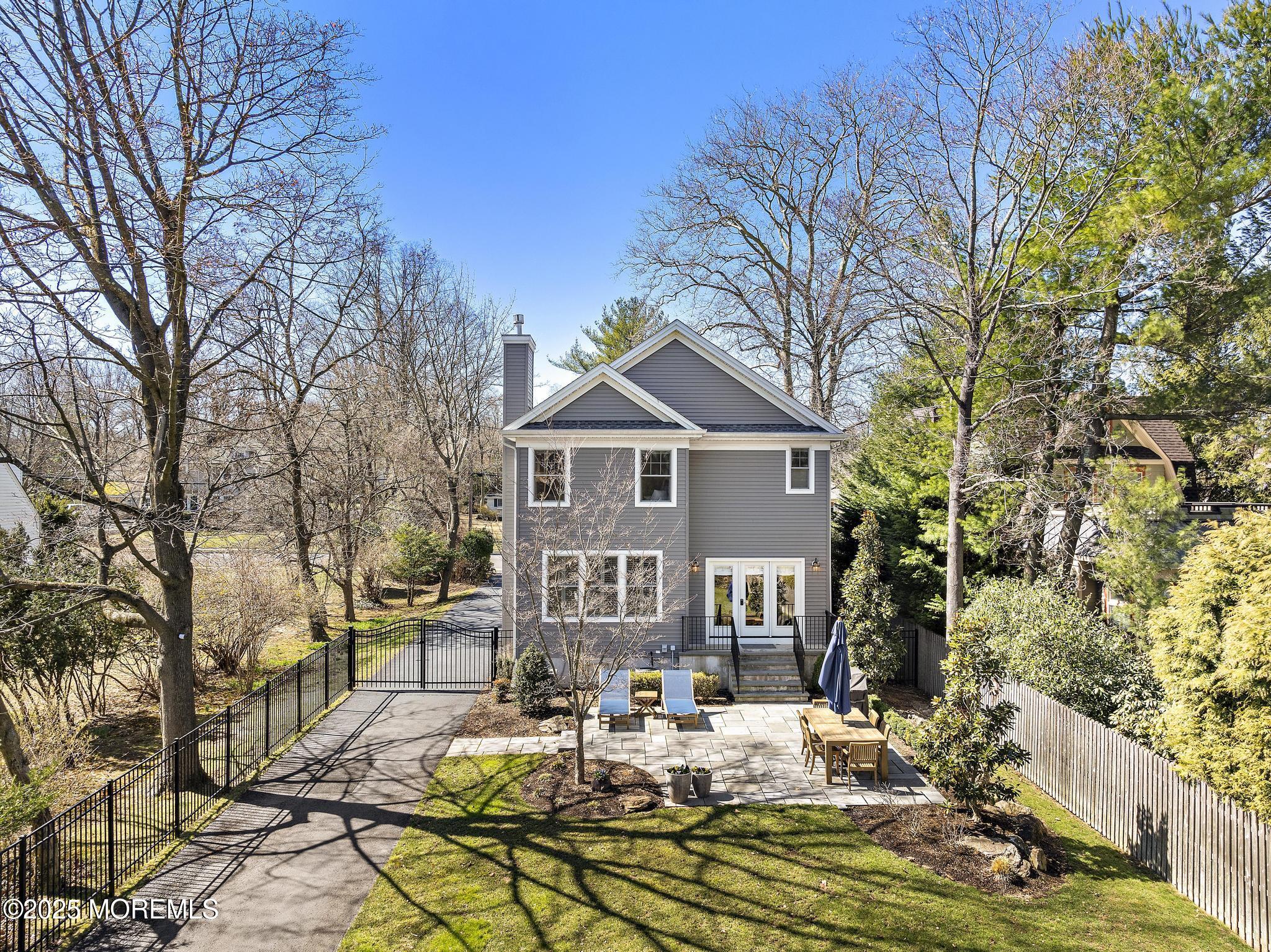 135 Harrison Avenue