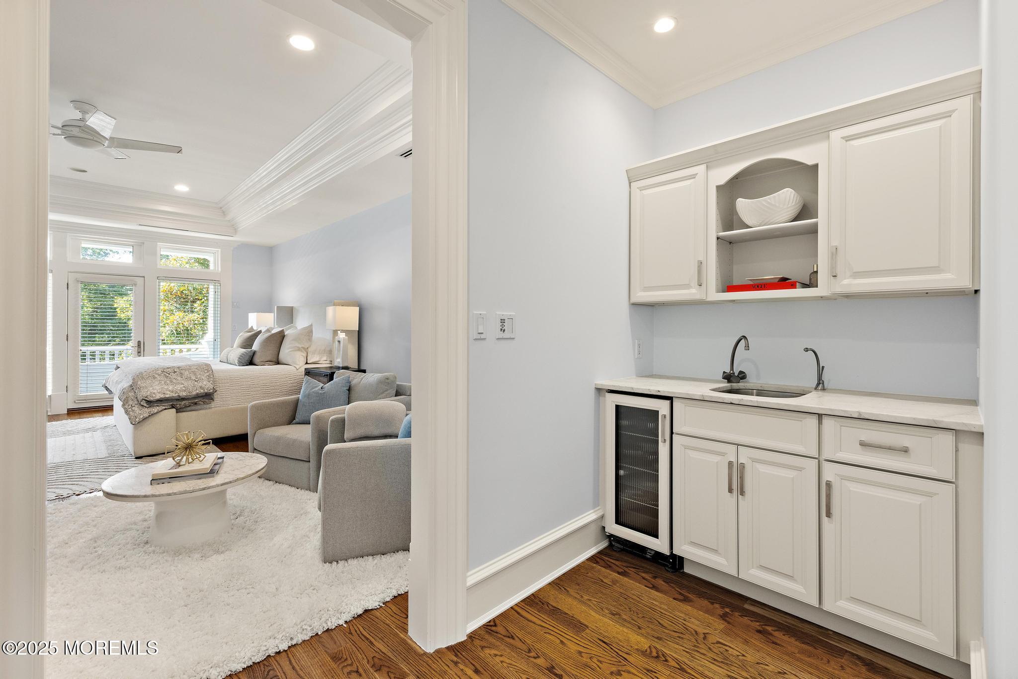 129 Avenue Of Two Rivers