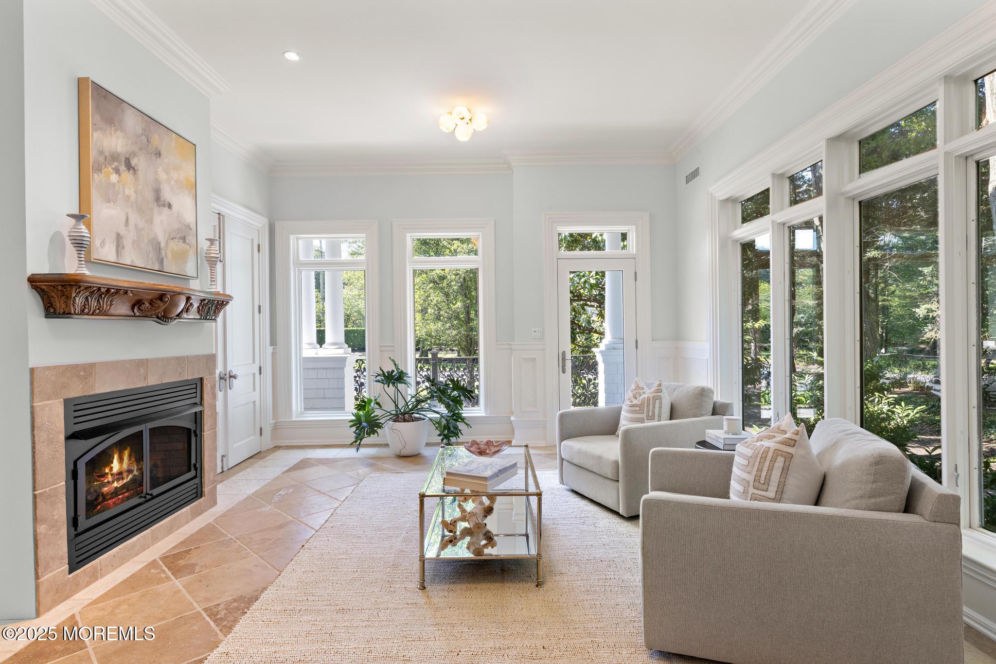 129 Avenue Of Two Rivers