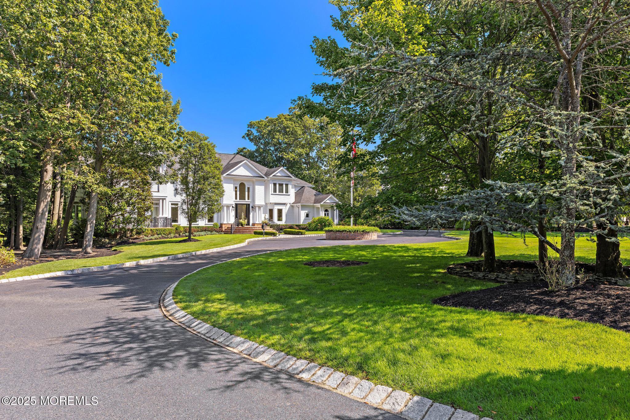 129 Avenue Of Two Rivers