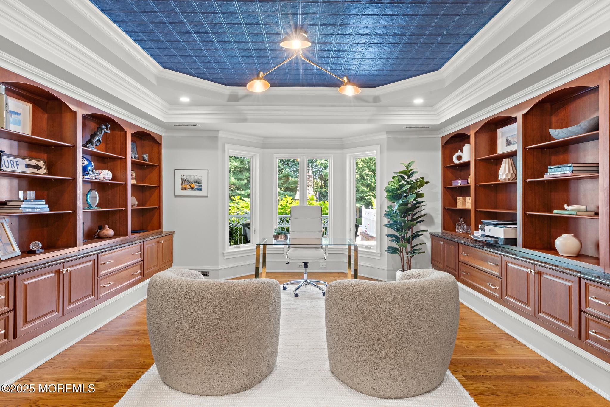 129 Avenue Of Two Rivers