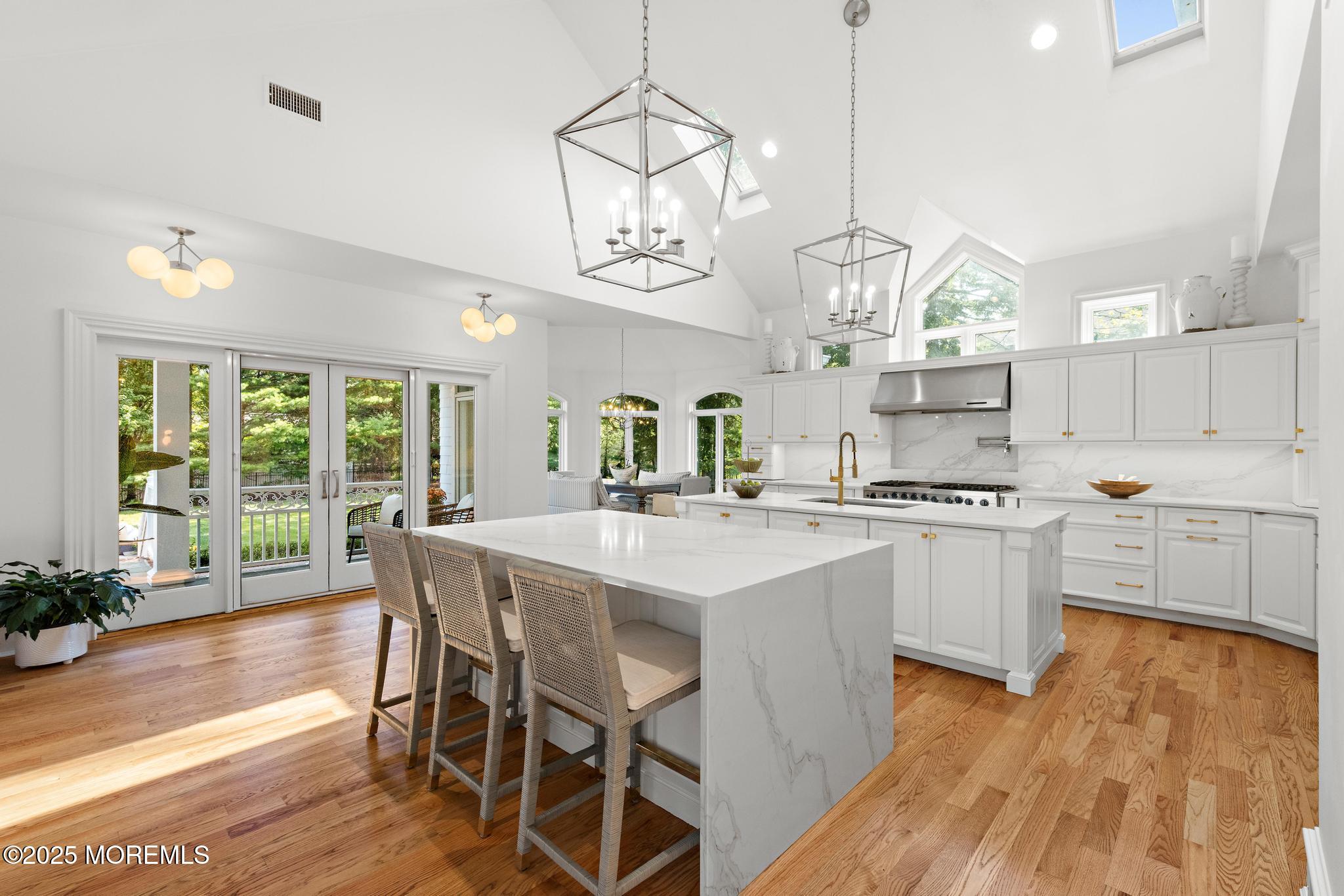 129 Avenue Of Two Rivers