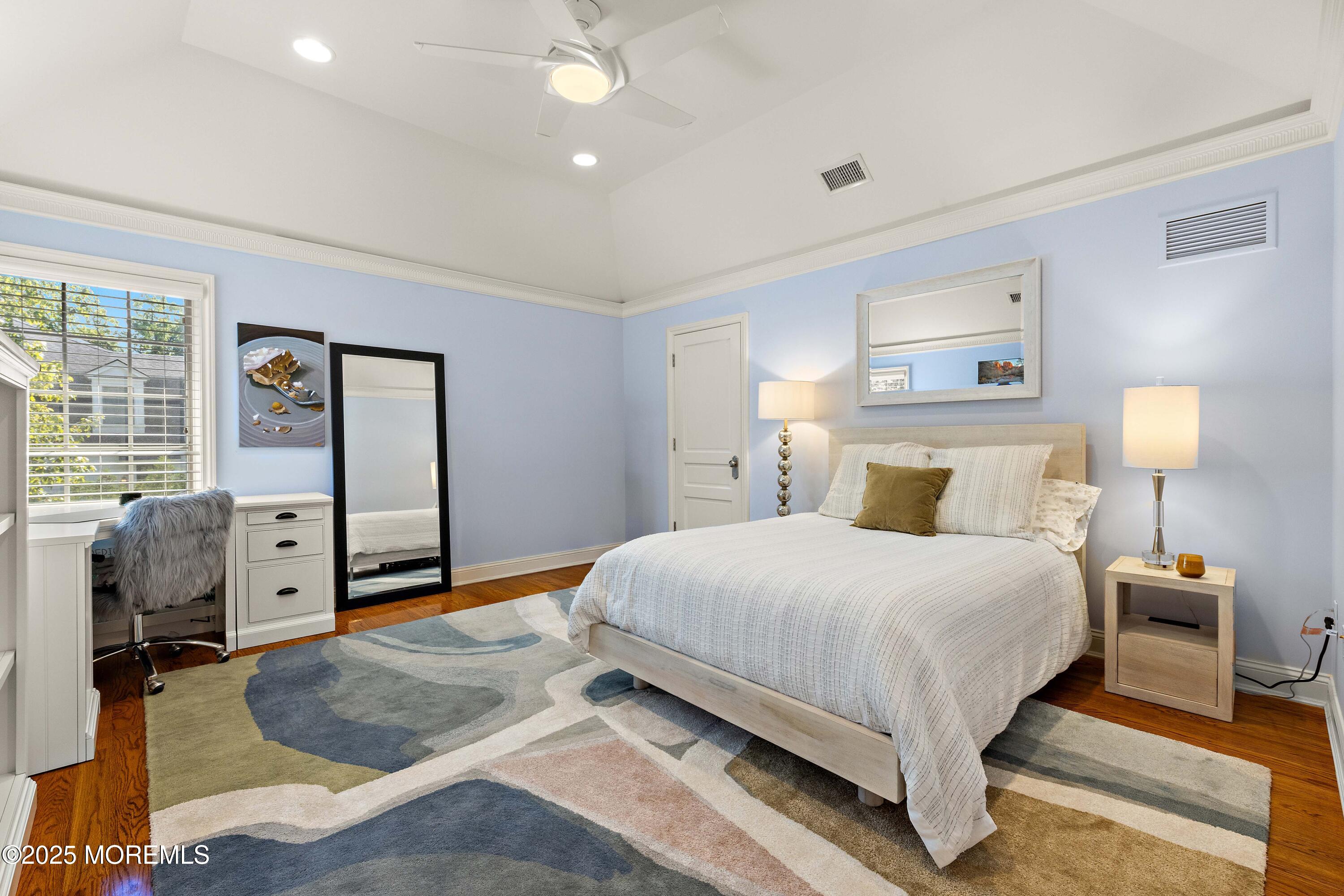 129 Avenue Of Two Rivers