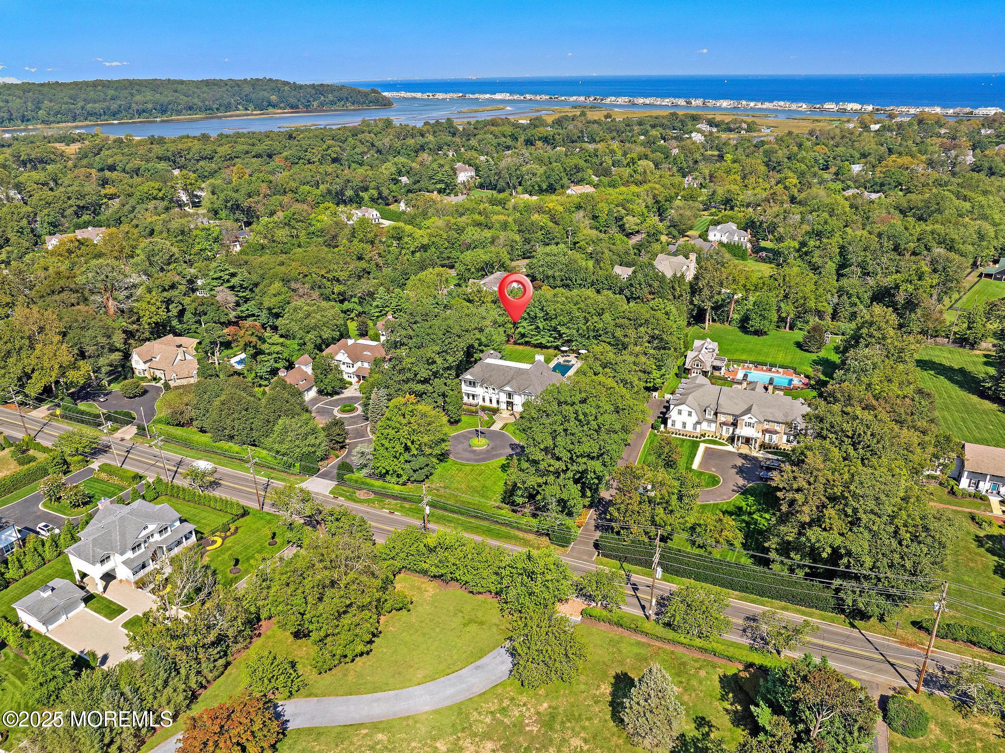 129 Avenue Of Two Rivers