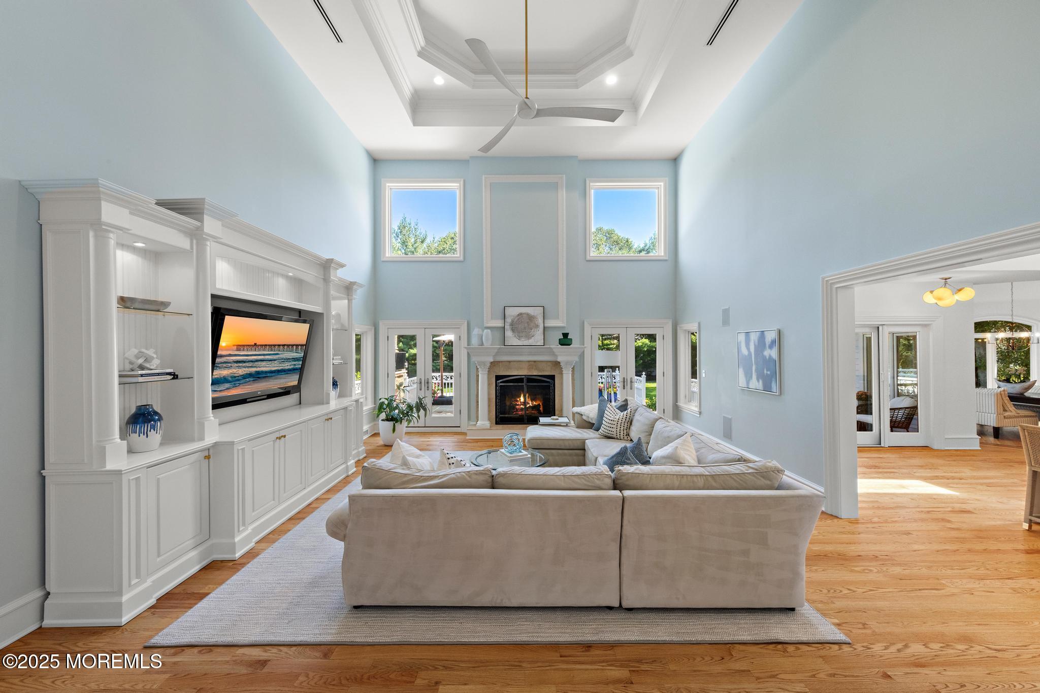 129 Avenue Of Two Rivers