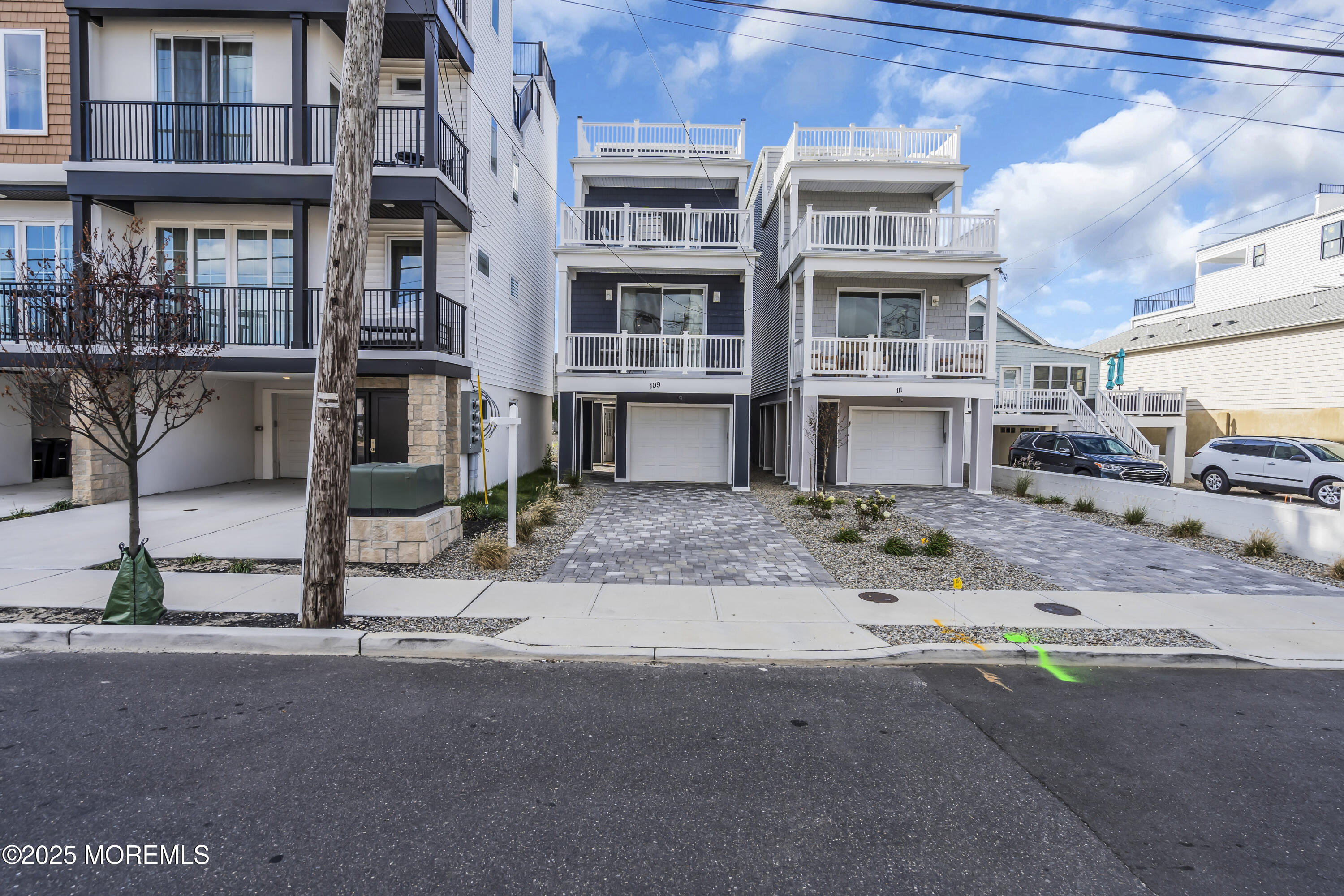 109 Grant Avenue