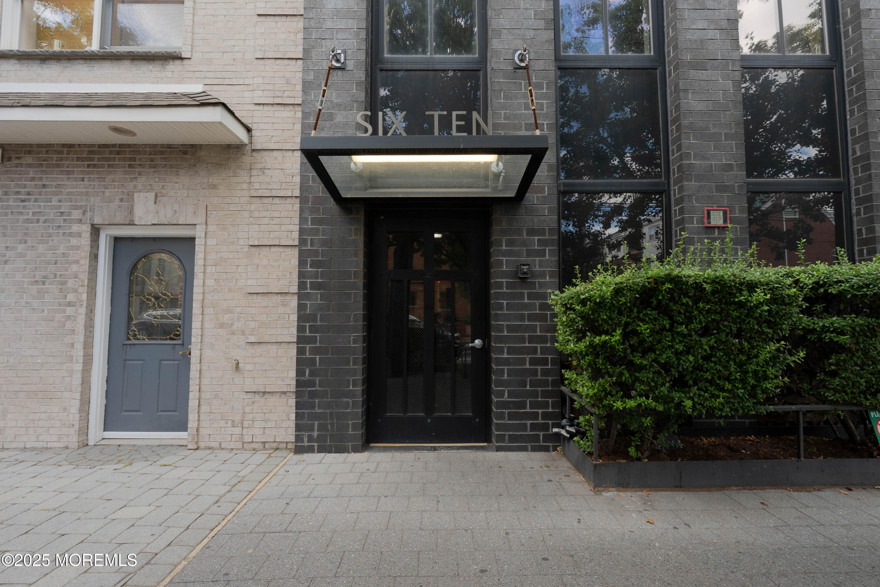 610 Clinton Street, 2E, Hoboken Unit: 2E