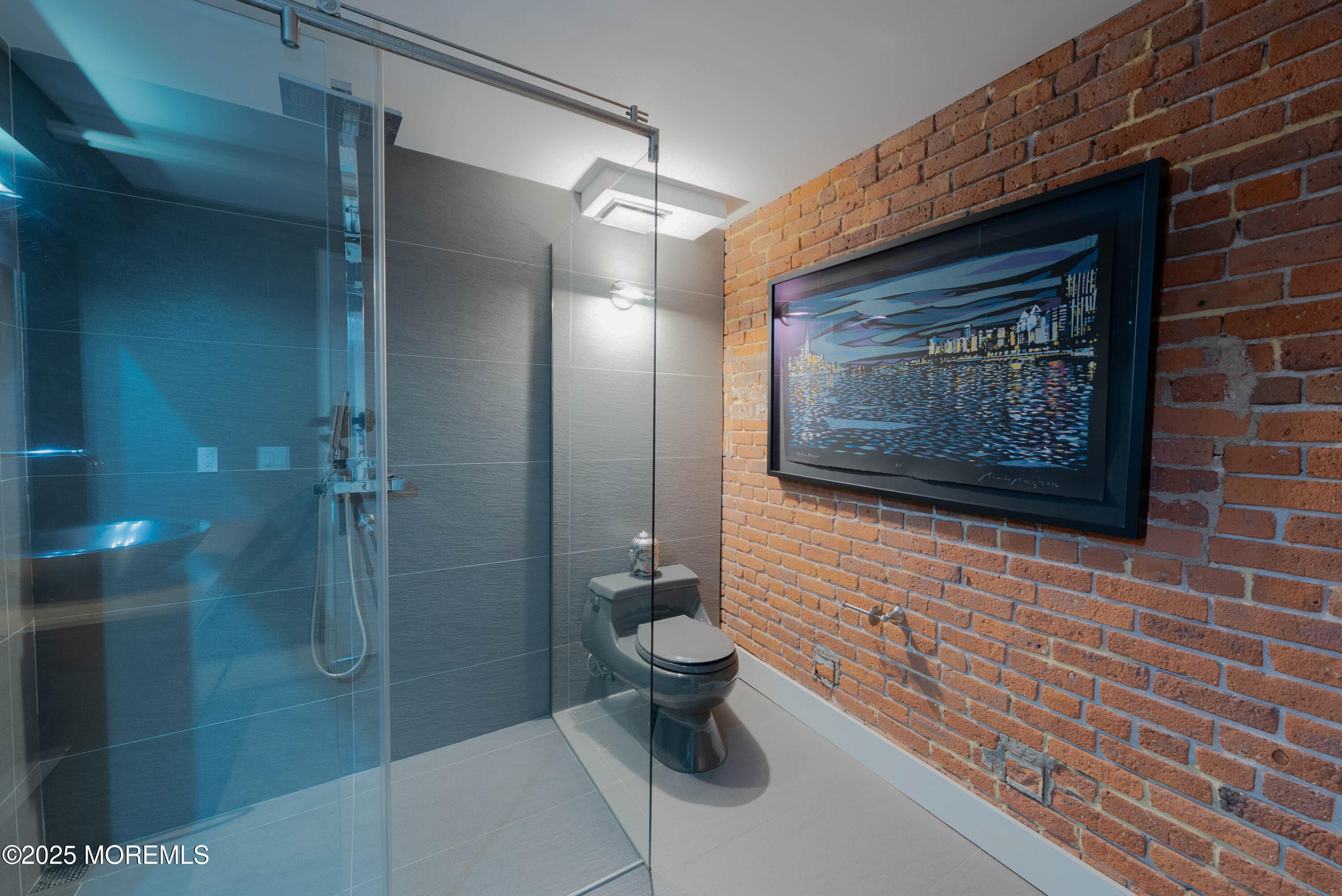 610 Clinton Street, 2E, Hoboken Unit: 2E