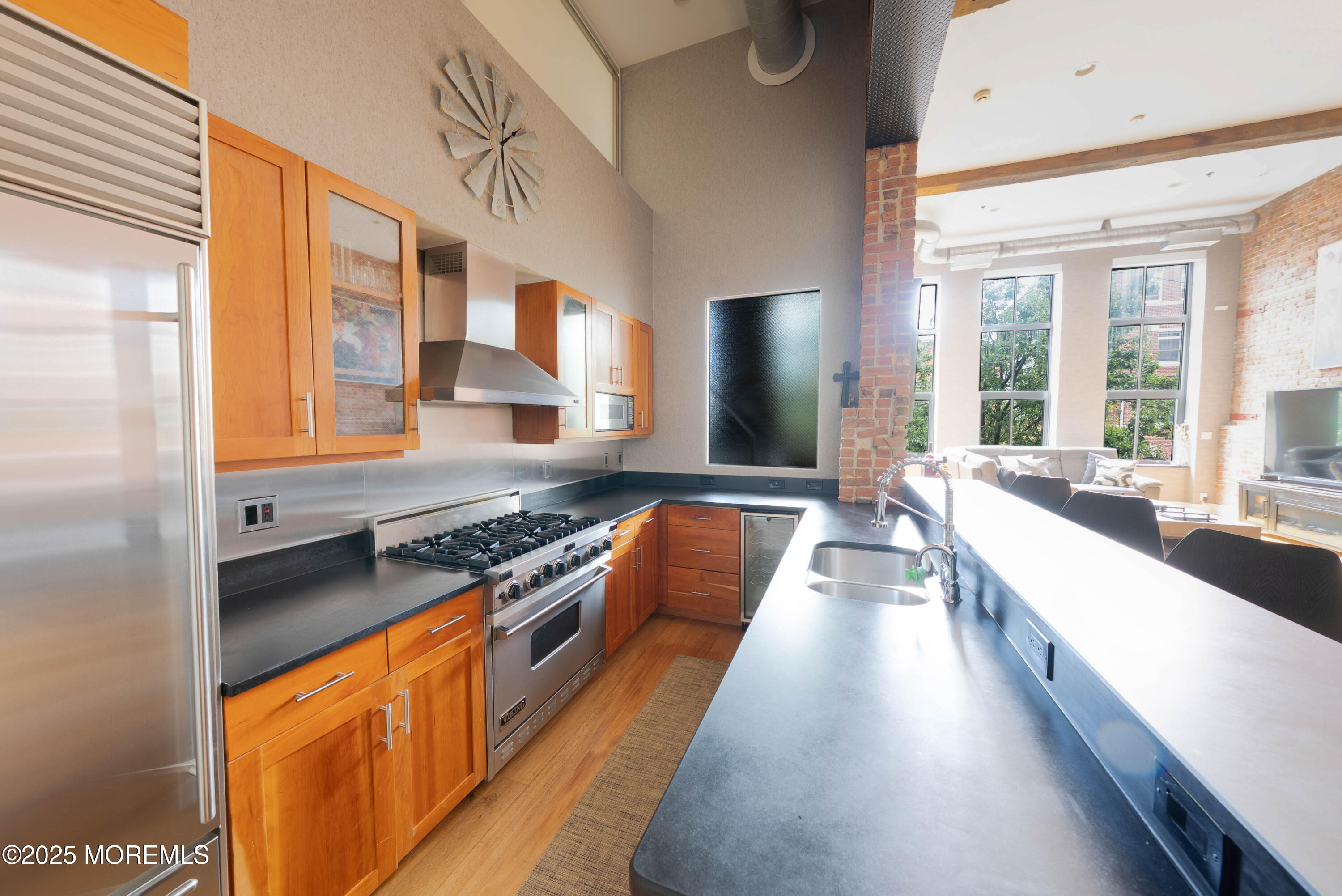 610 Clinton Street, 2E, Hoboken Unit: 2E