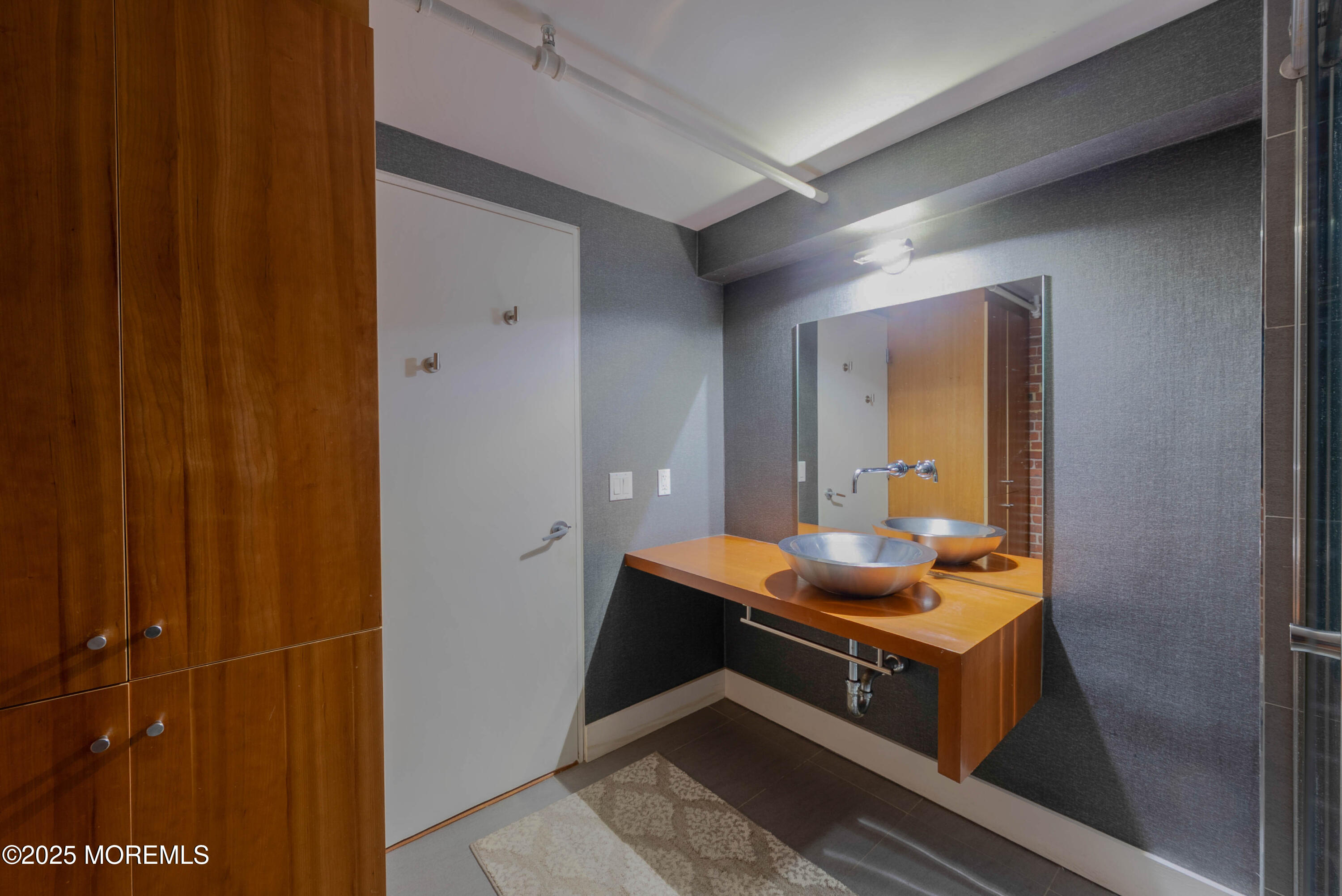 610 Clinton Street, 2E, Hoboken Unit: 2E