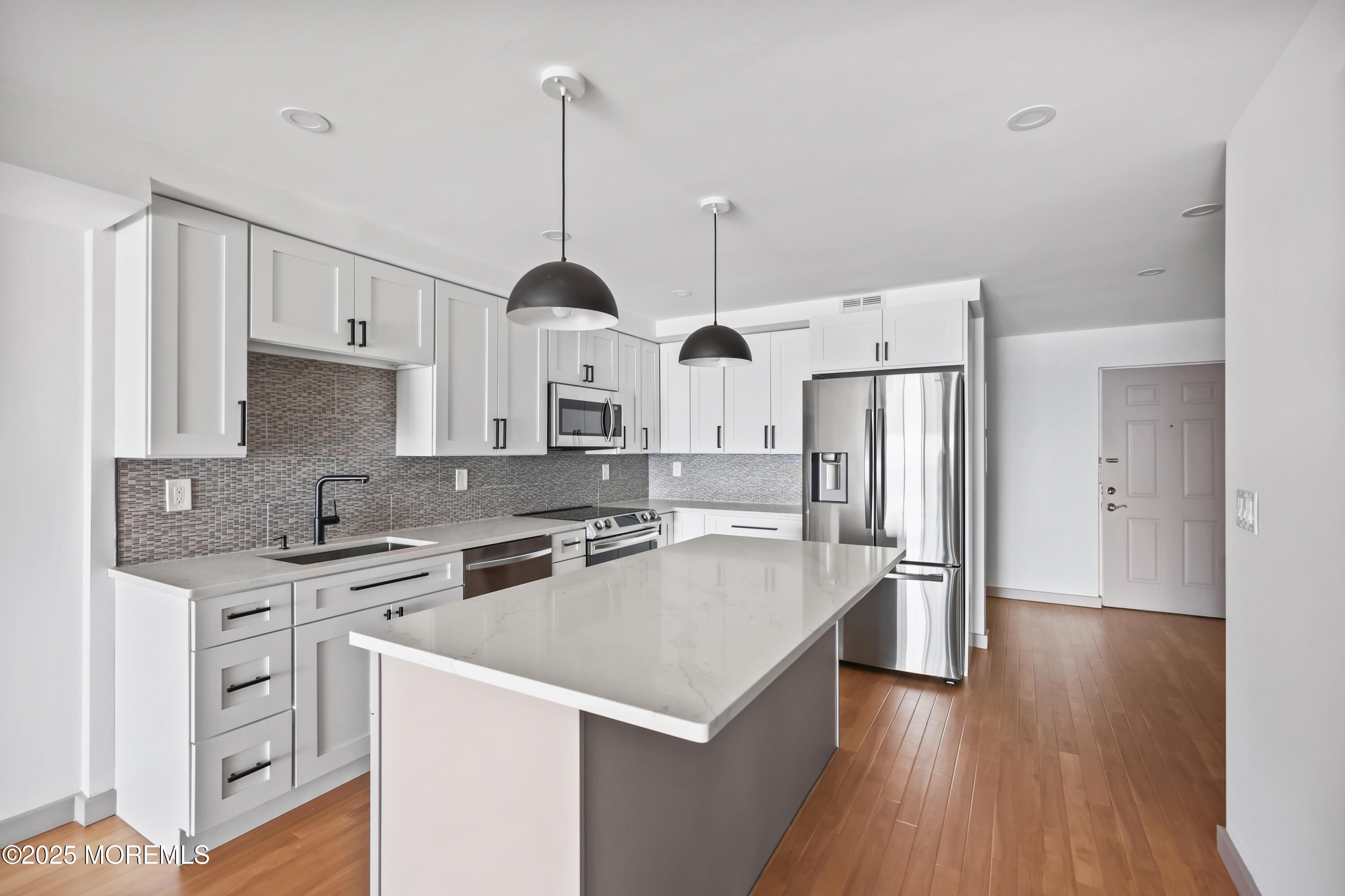 510 Ocean Avenue, 14