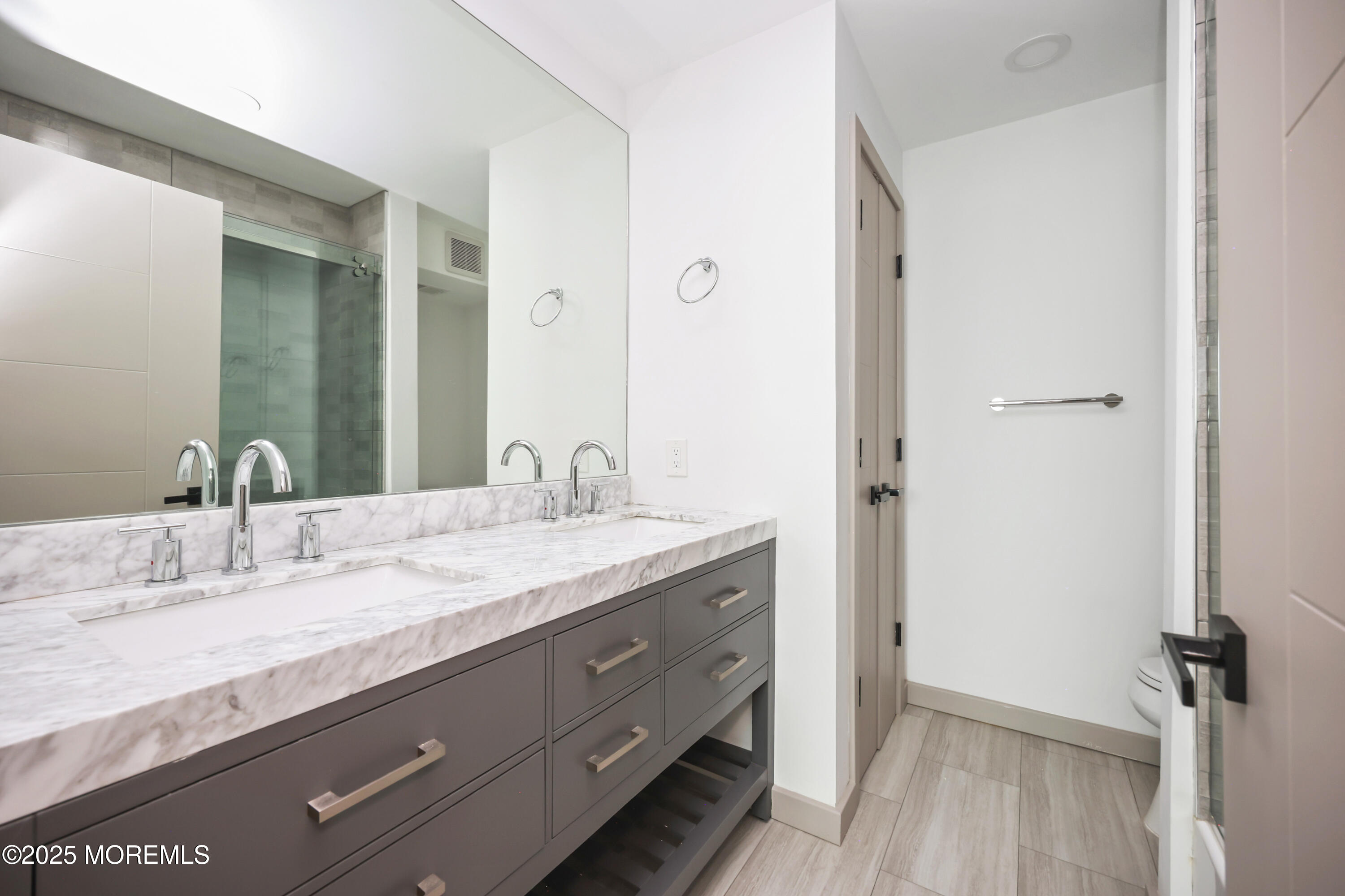 510 Ocean Avenue, 14