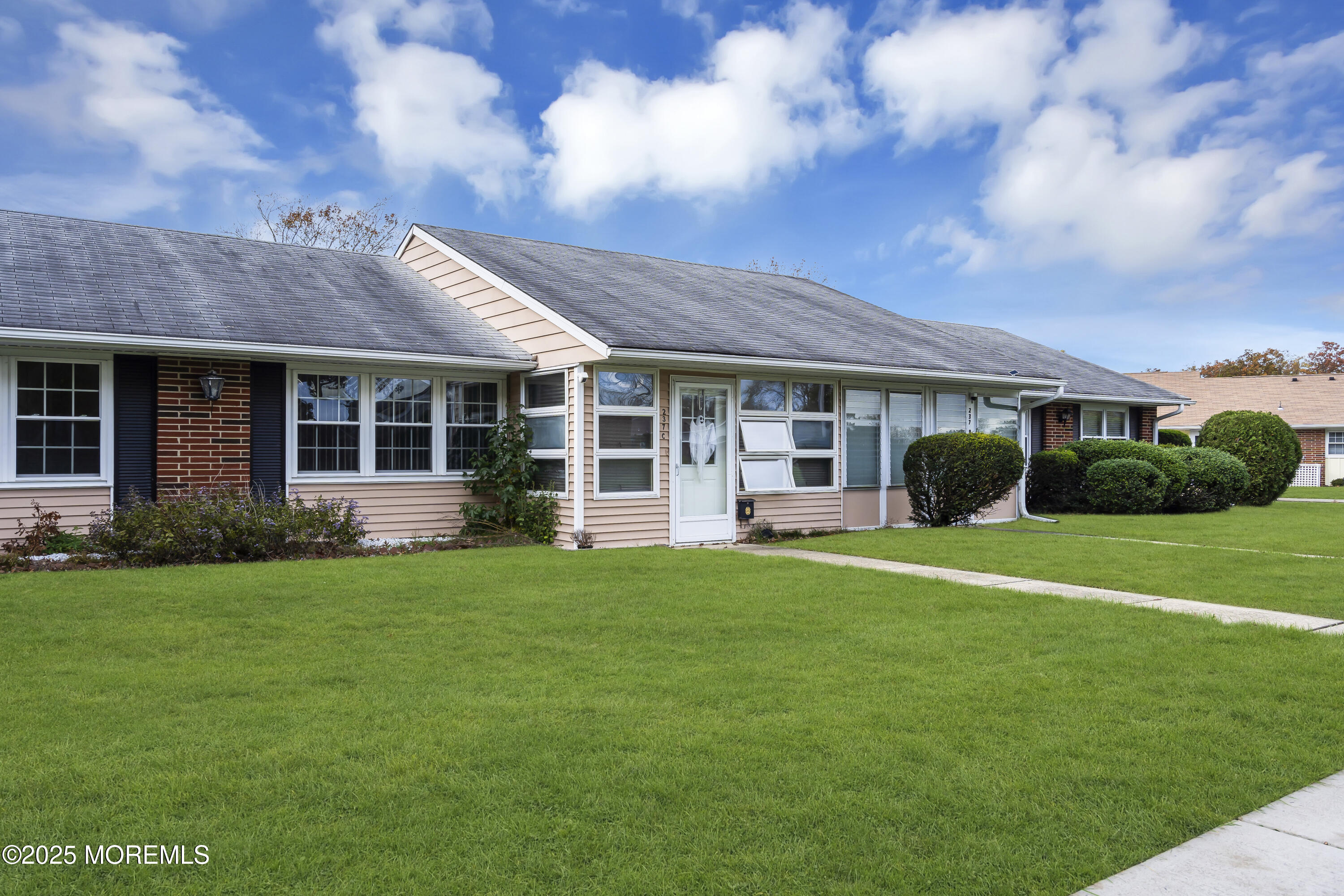 237 Huntington Drive, C