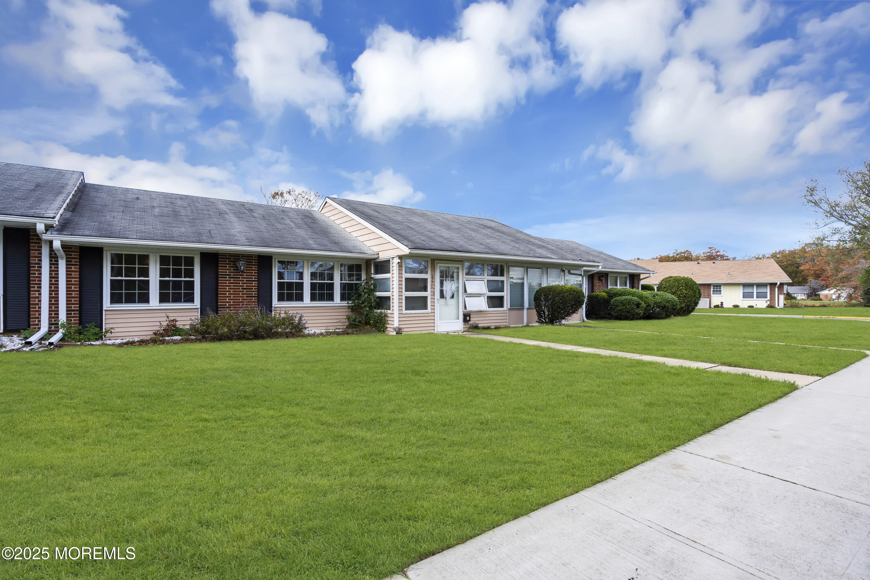 237 Huntington Drive, C