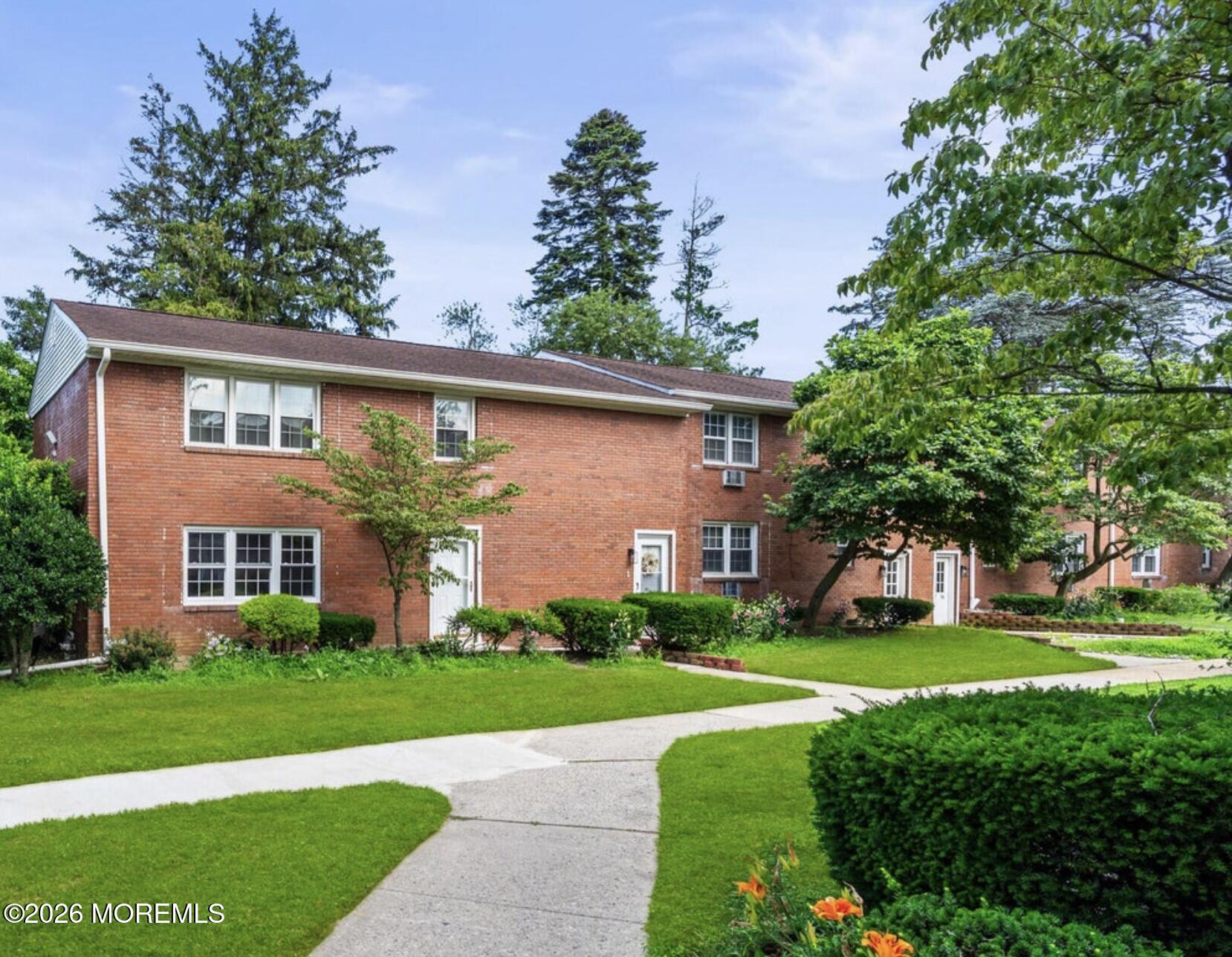 364 Westwood Avenue 5