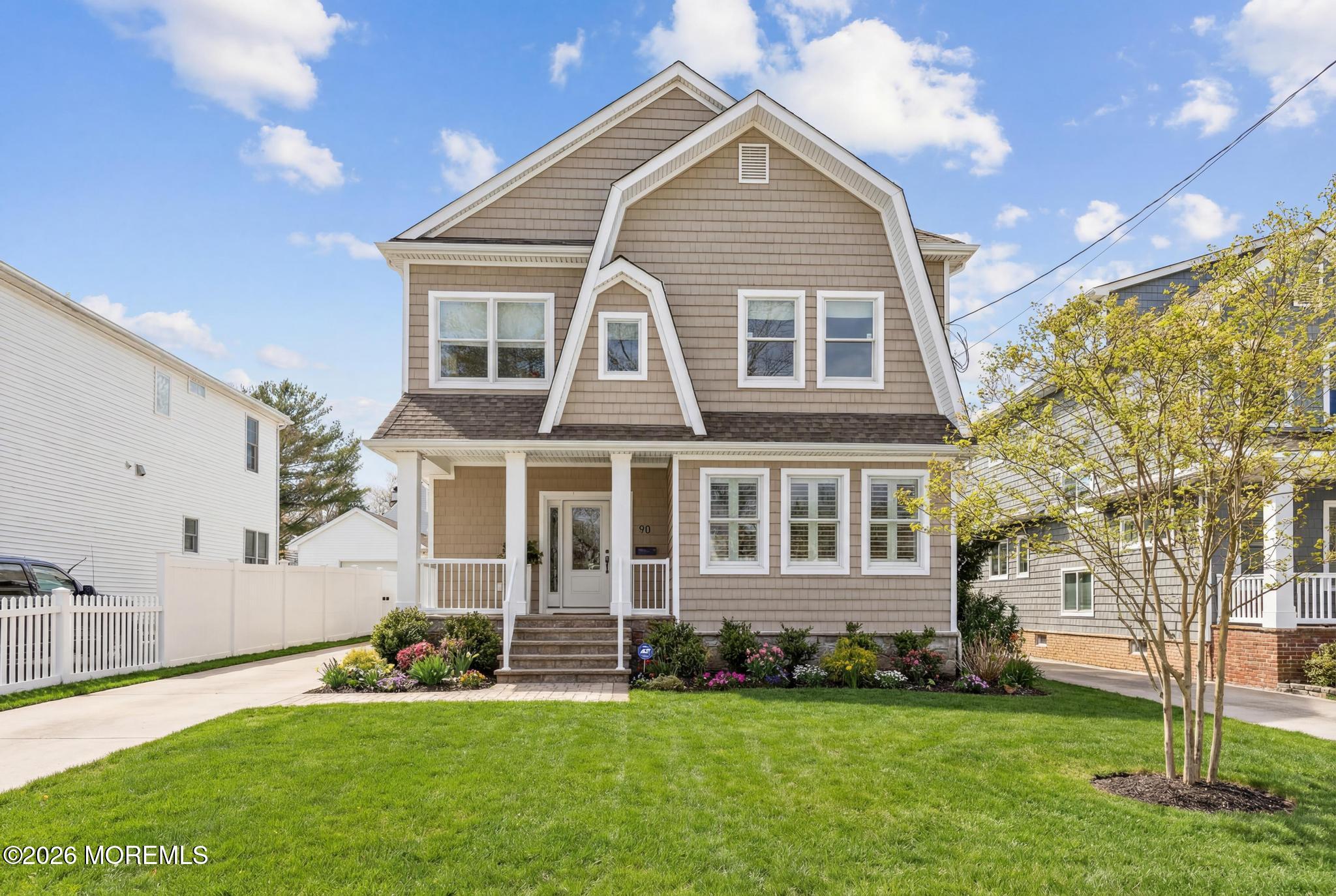 90 Washington Street