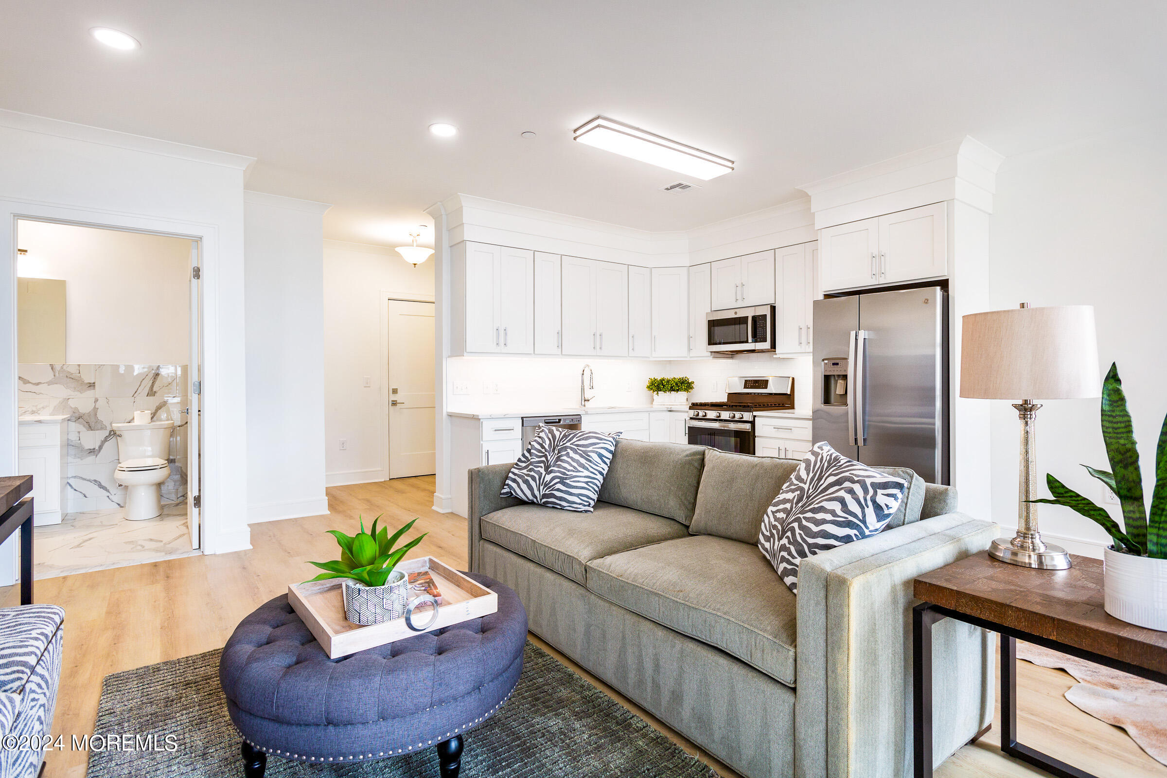 298 Westwood Avenue 411