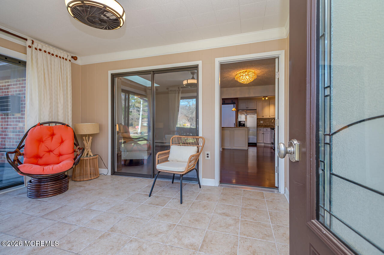 122 Manchester Court