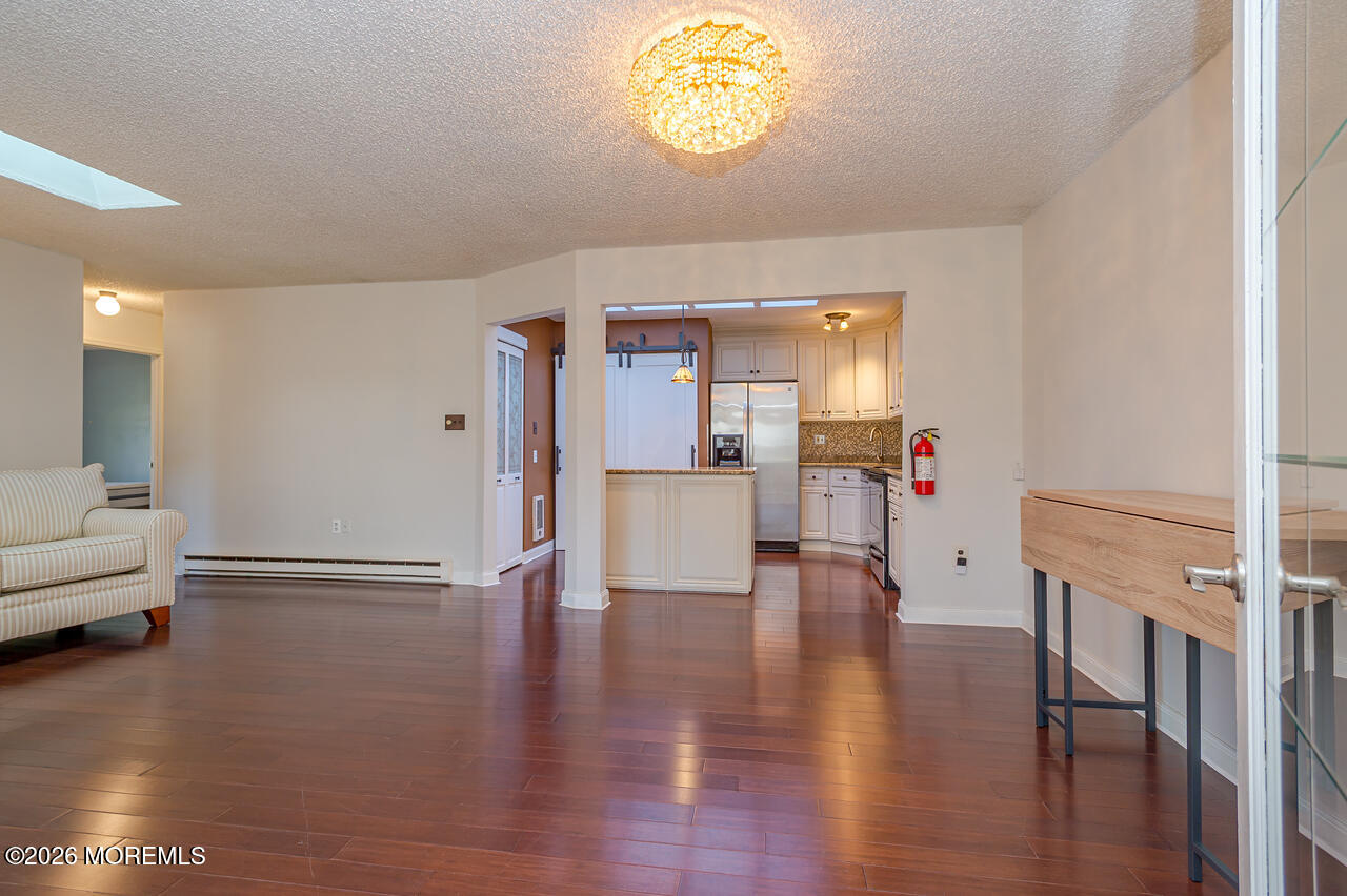 122 Manchester Court