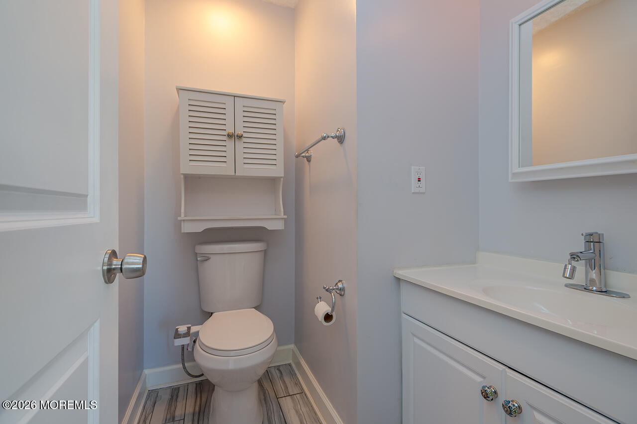 122 Manchester Court