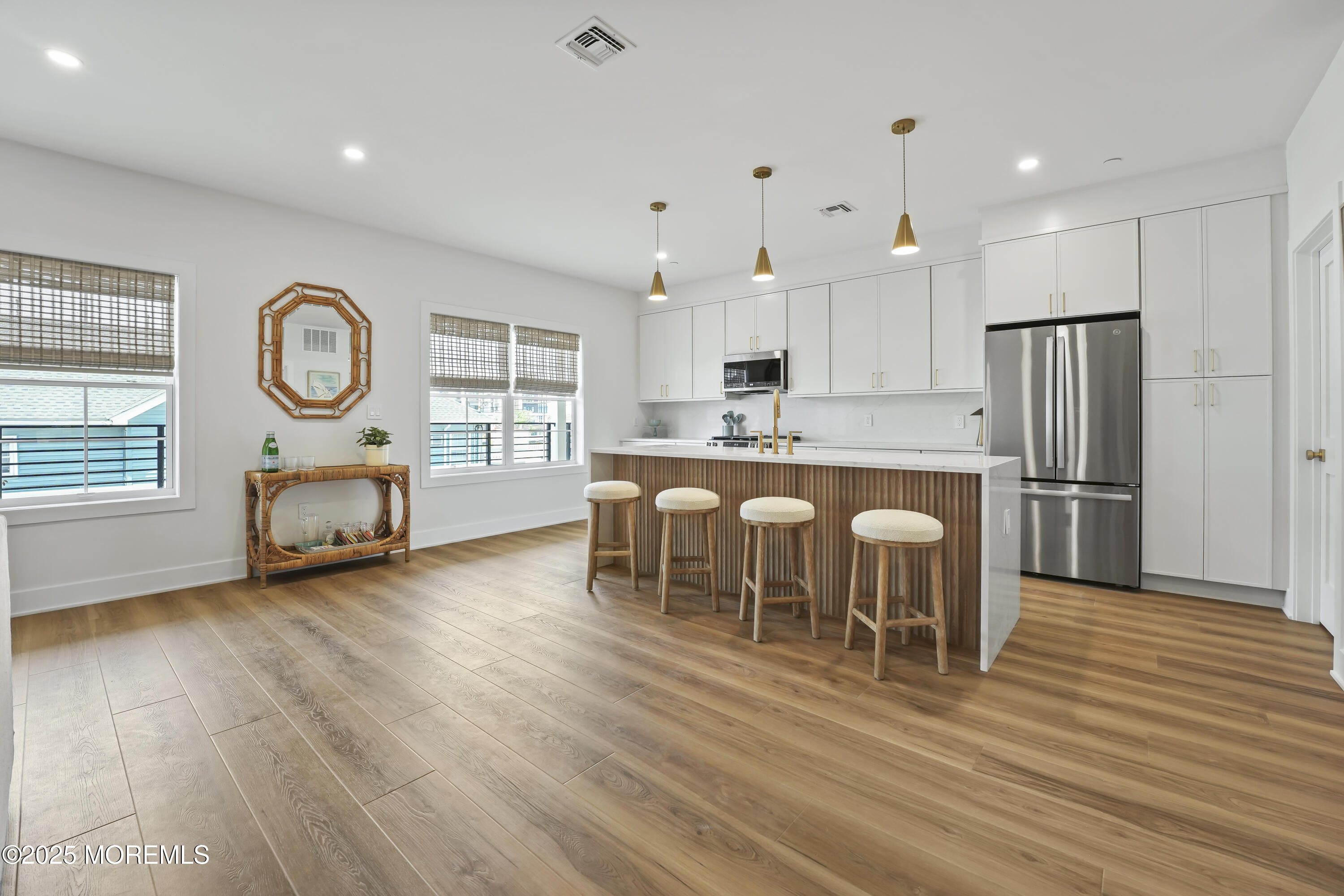 33 Hamilton Avenue Unit 2