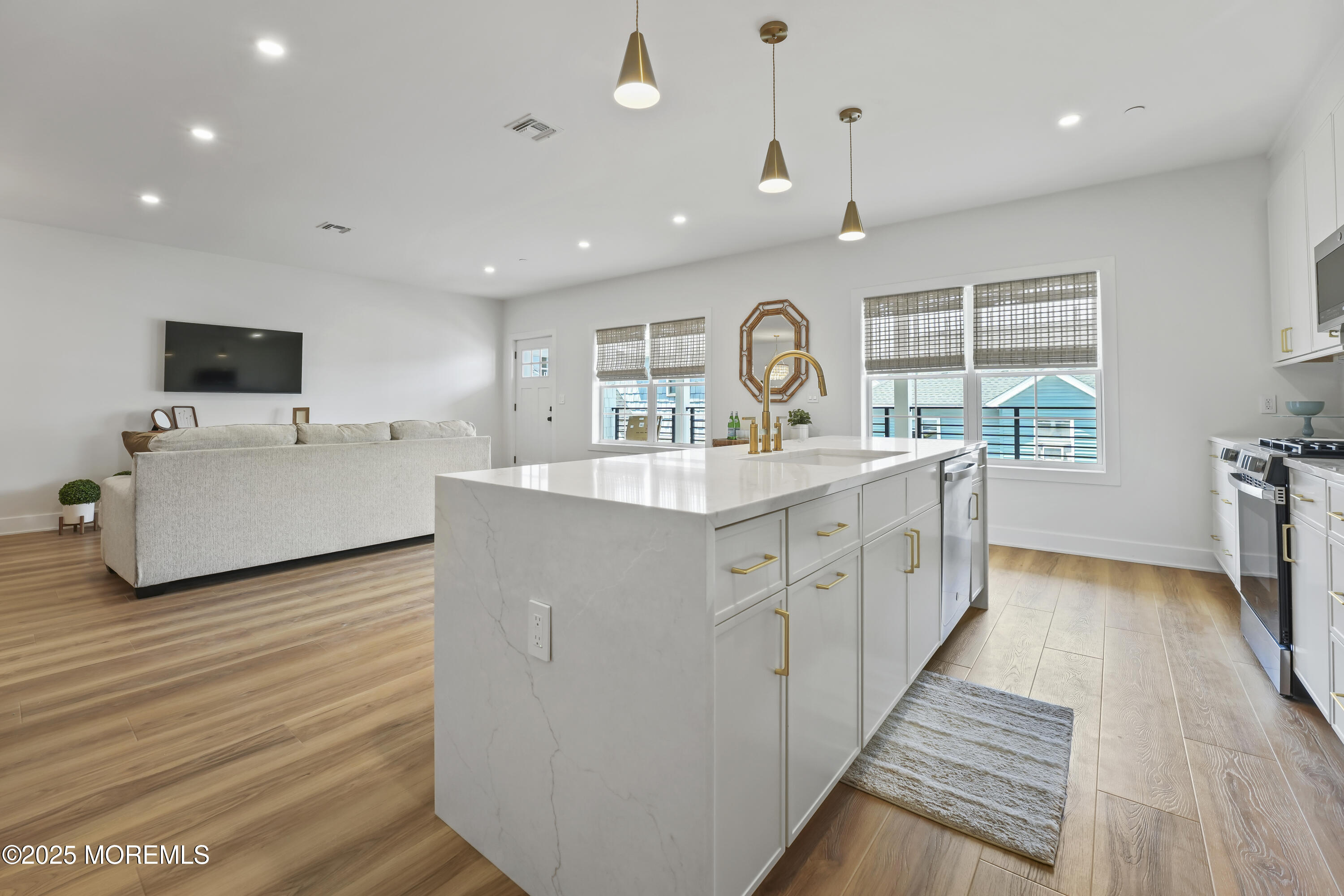 33 Hamilton Avenue Unit 3