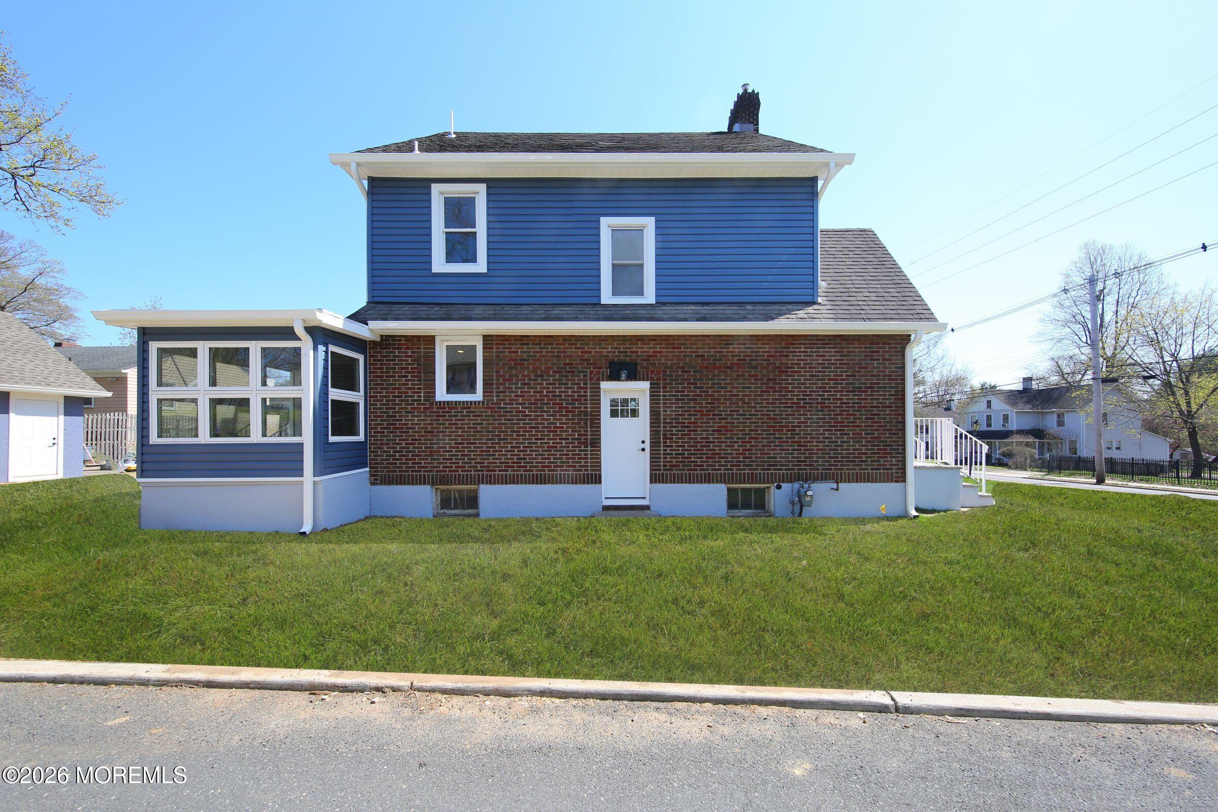 310 Branch Avenue