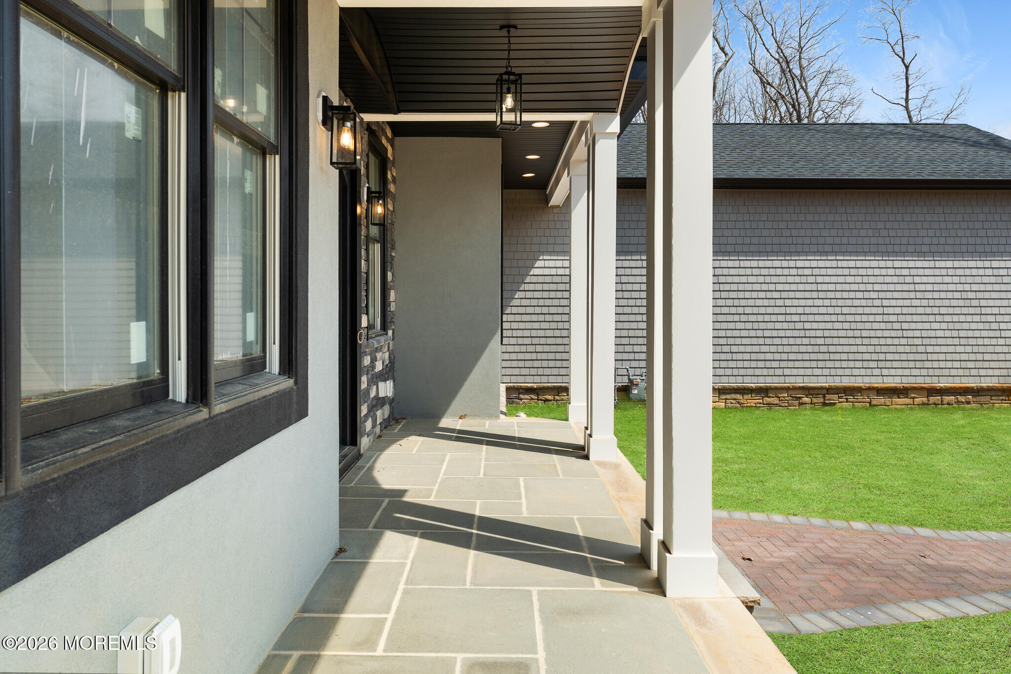 76 Back Bone Hill Road