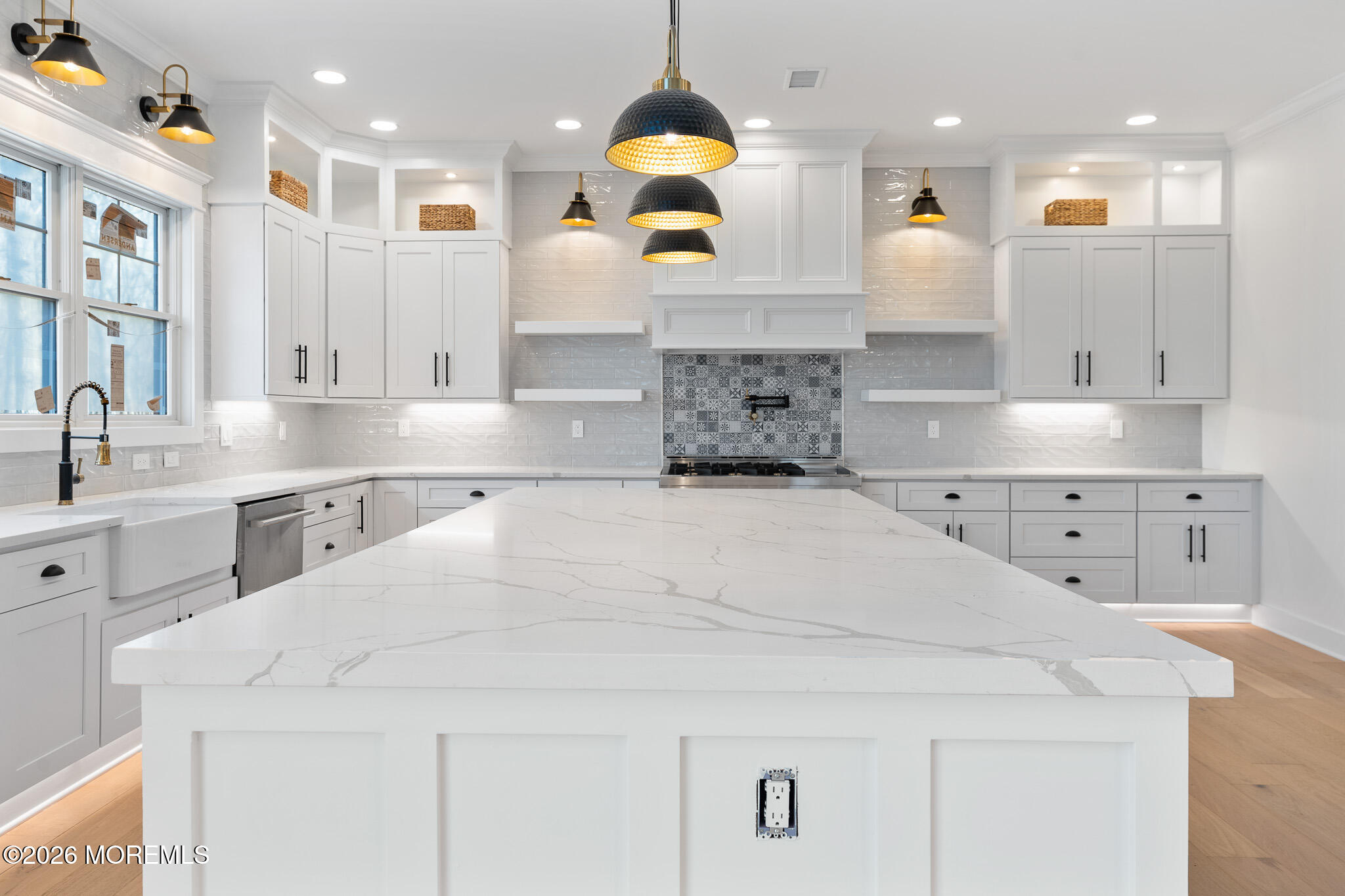 76 Back Bone Hill Road