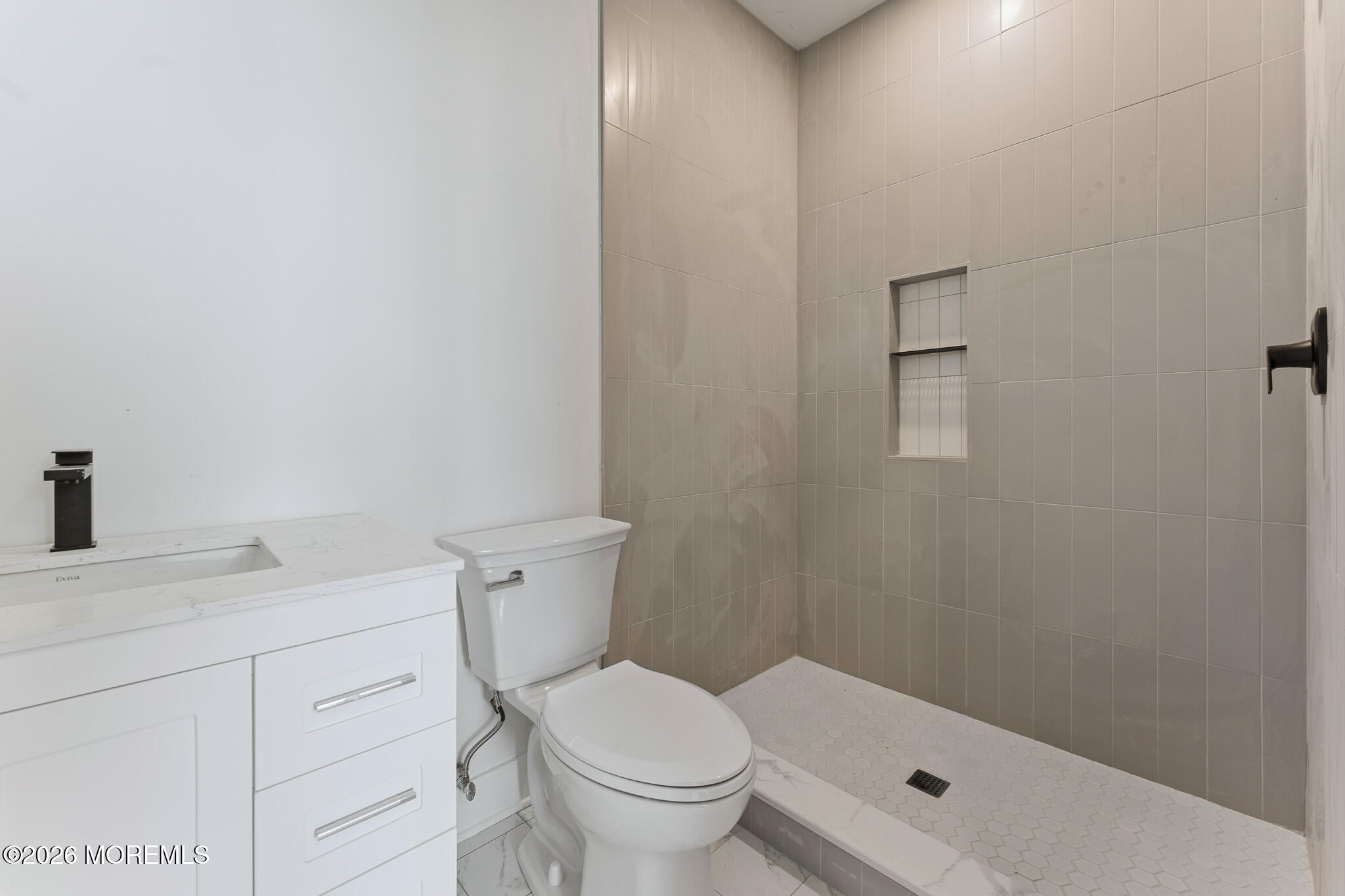 76 Back Bone Hill Road