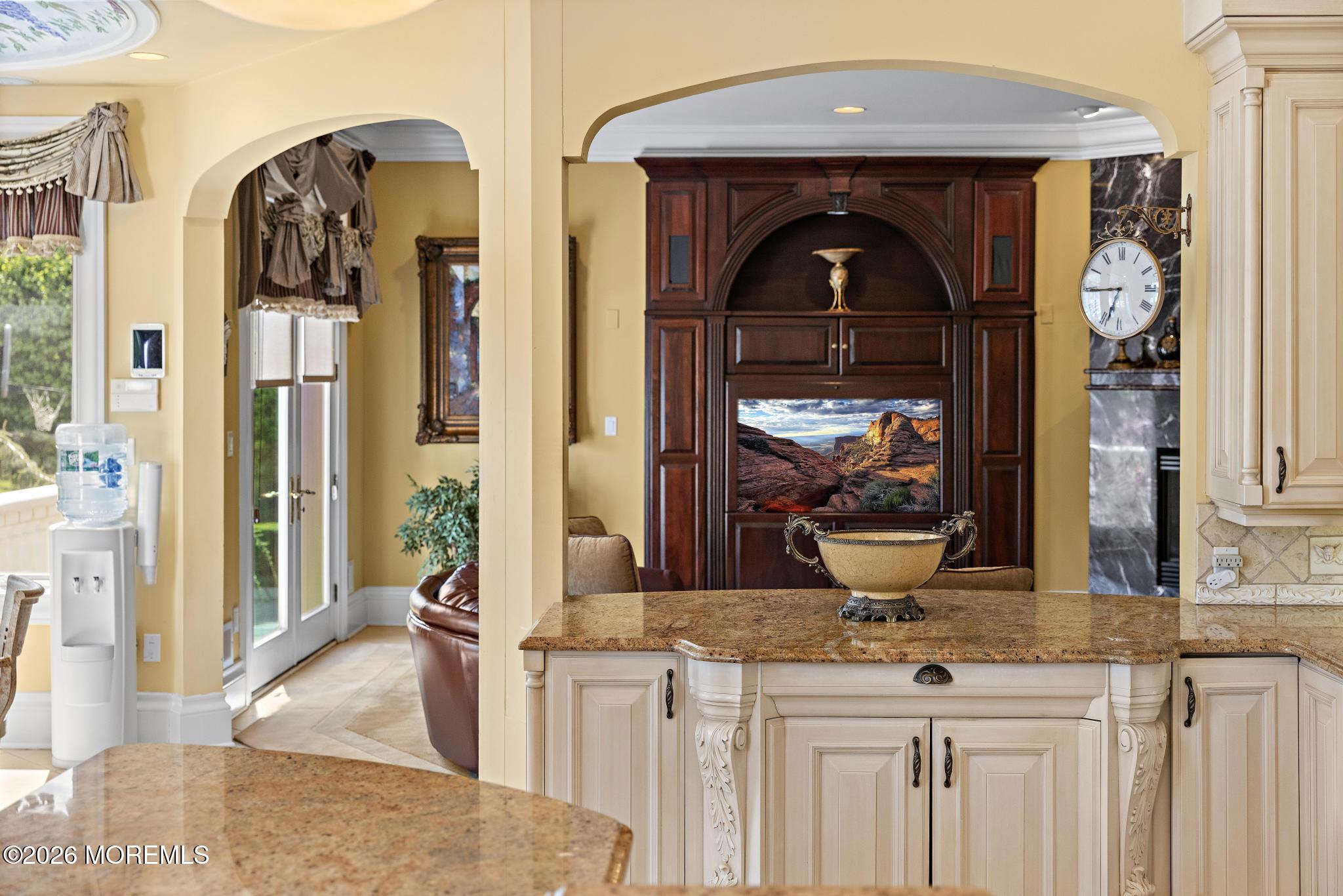 15 Deputy Minister Drive