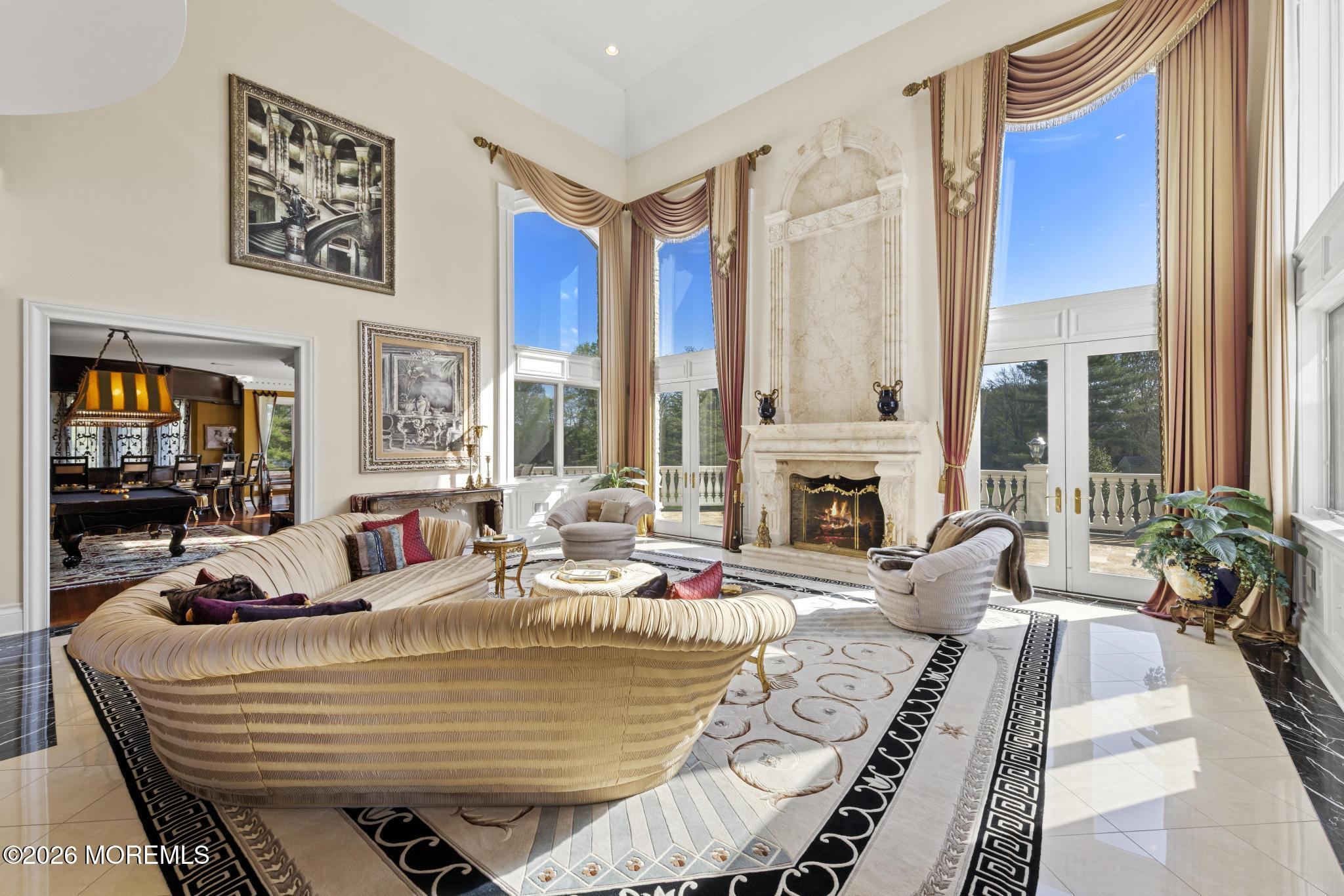 15 Deputy Minister Drive