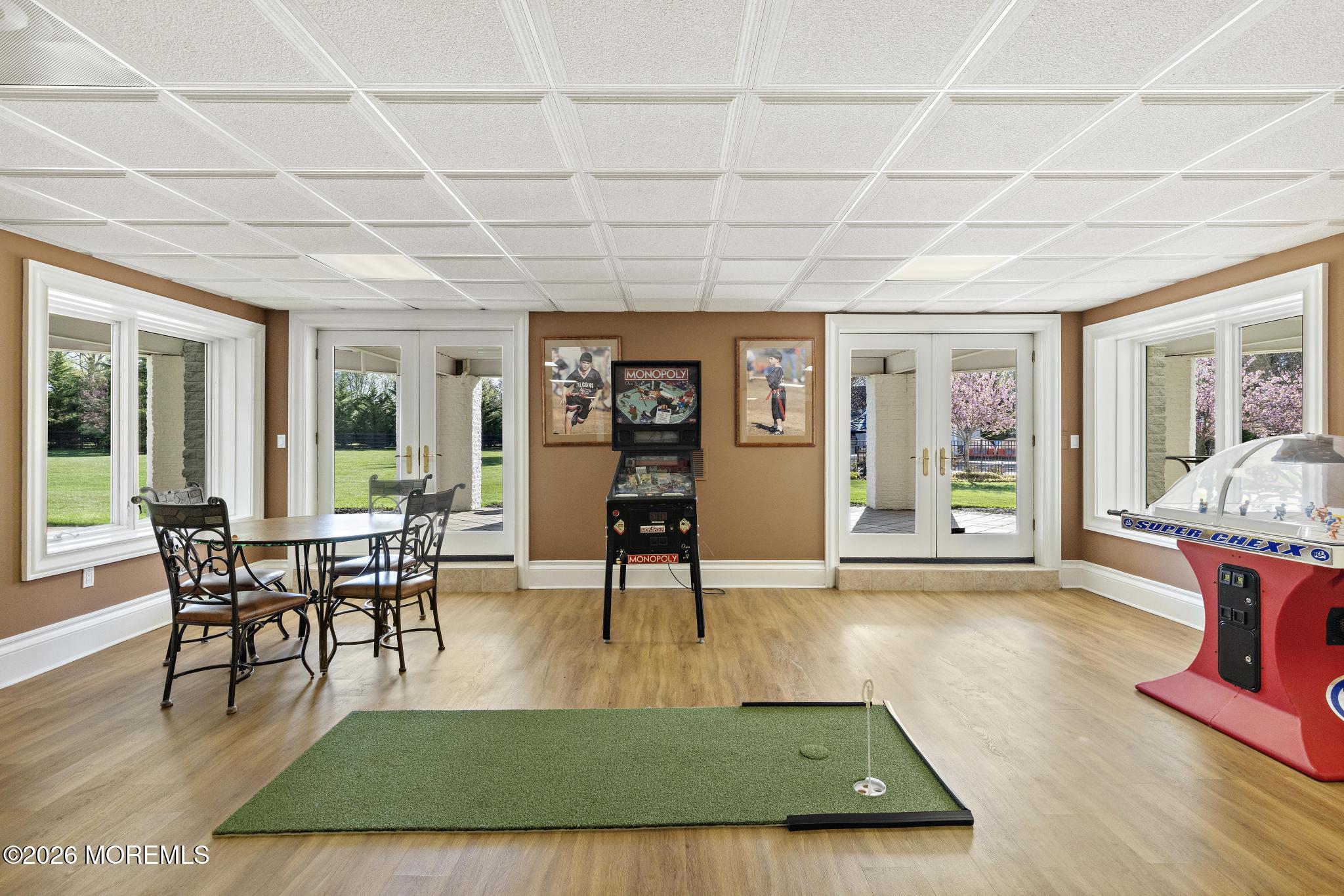 15 Deputy Minister Drive