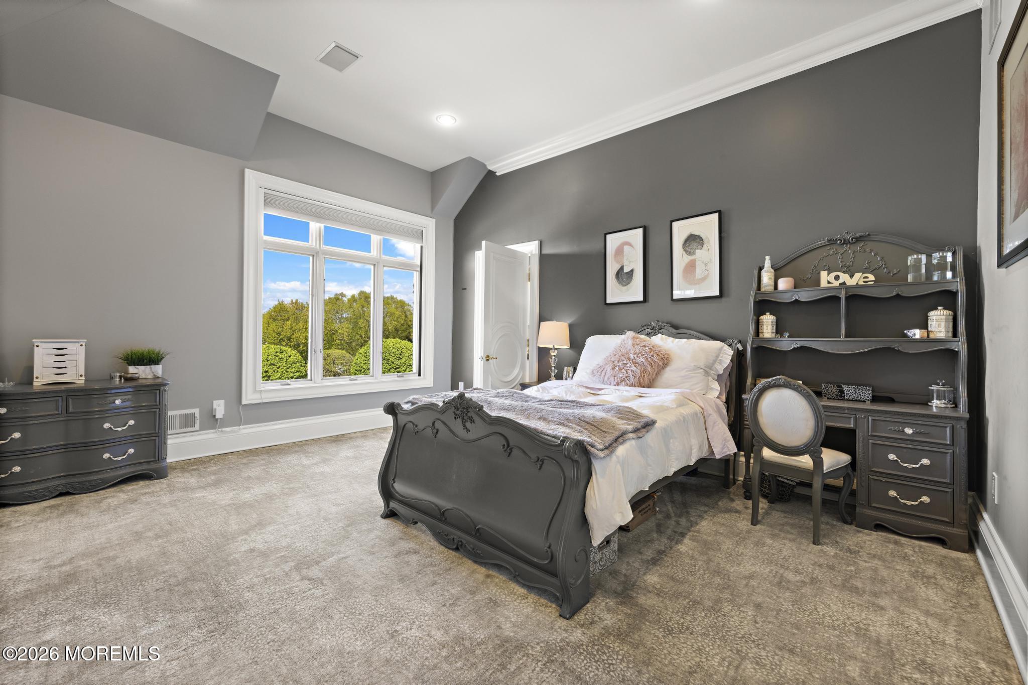 15 Deputy Minister Drive