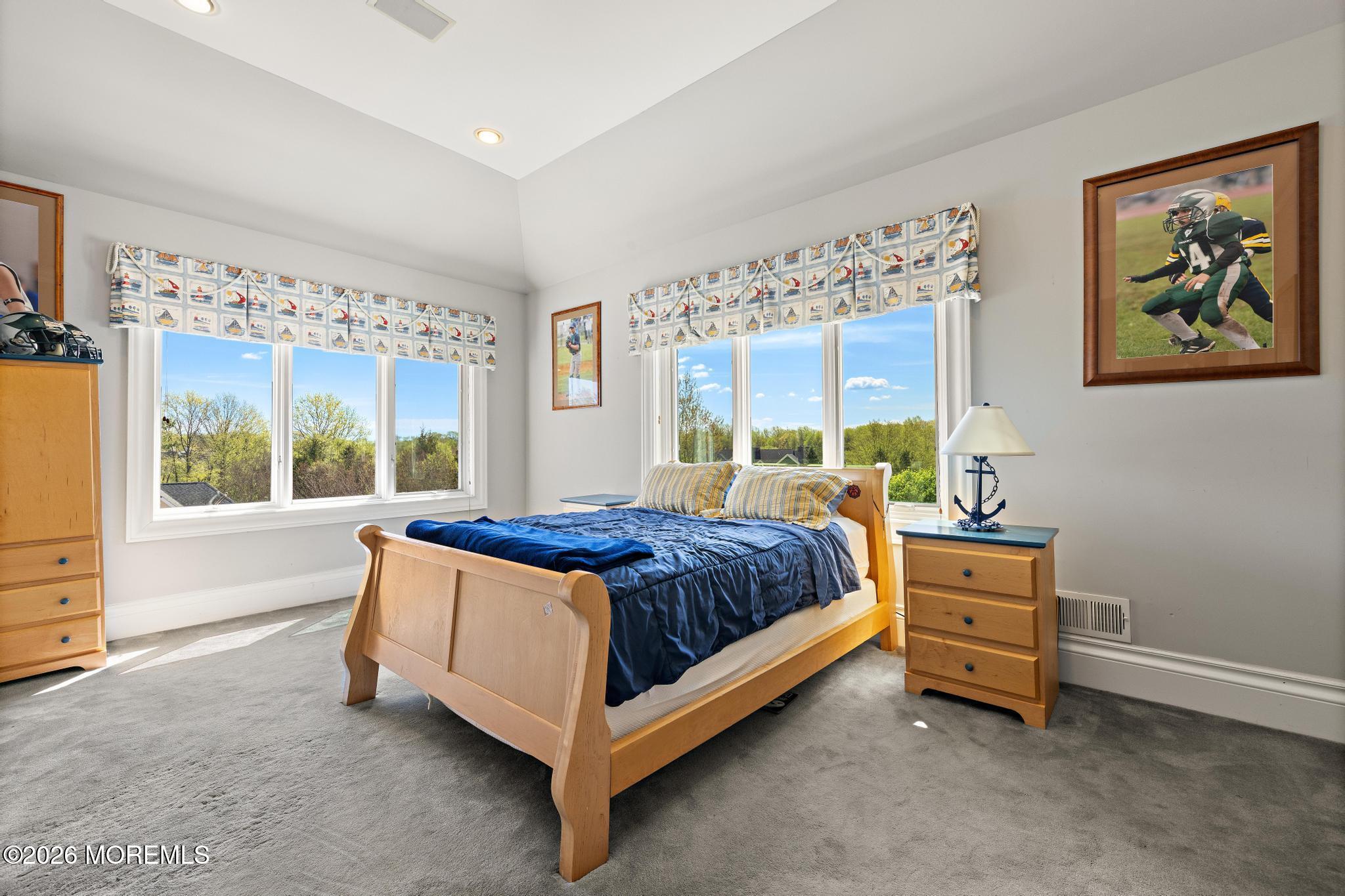 15 Deputy Minister Drive